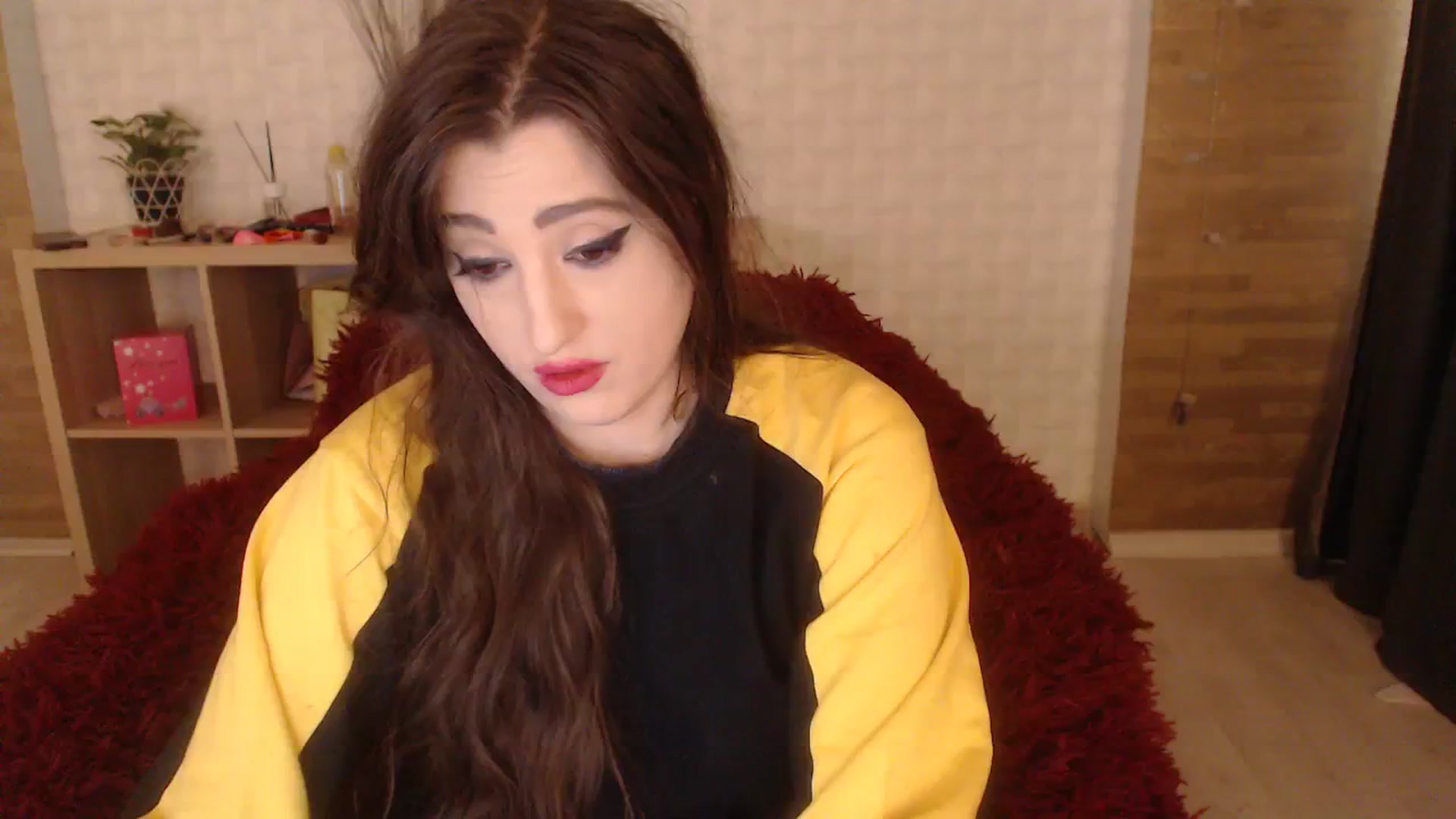 Gallery image thumbnail from HotRebbecca's myfreecams stream on, 10/20/2023, 06:37 image 10 of 20