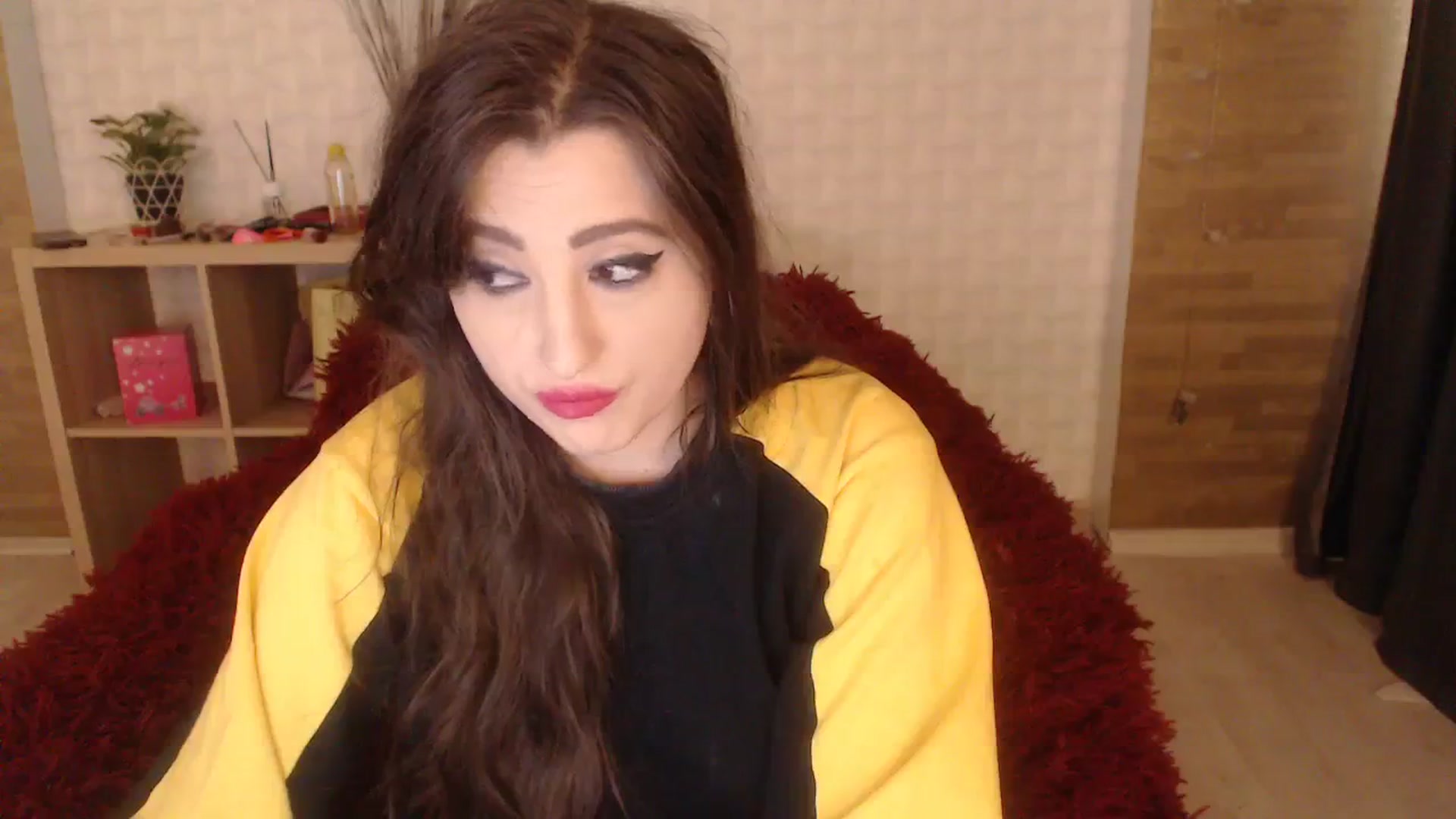 Gallery image thumbnail from HotRebbecca's myfreecams stream on, 10/20/2023, 06:37 image 15 of 20
