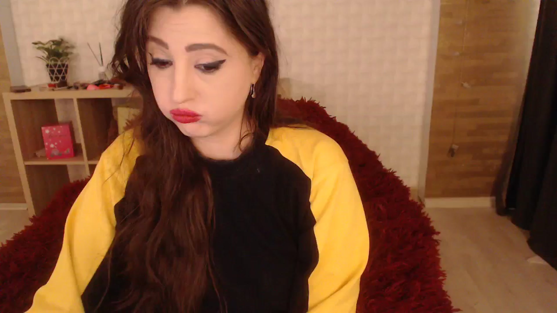 Gallery image thumbnail from HotRebbecca's myfreecams stream on, 10/20/2023, 06:37 image 17 of 20
