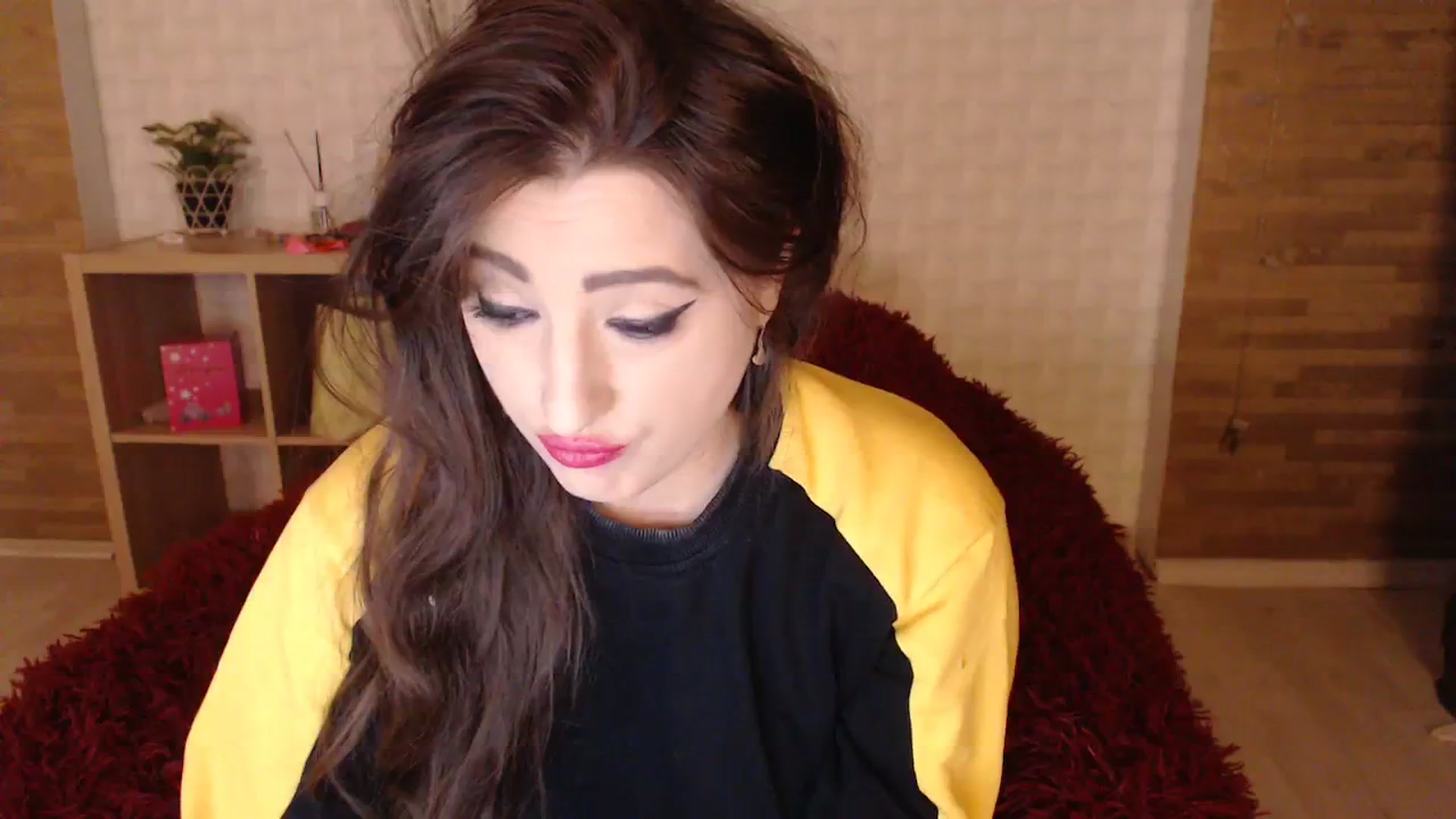 Gallery image thumbnail from HotRebbecca's myfreecams stream on, 10/21/2023, 03:24 image 17 of 20