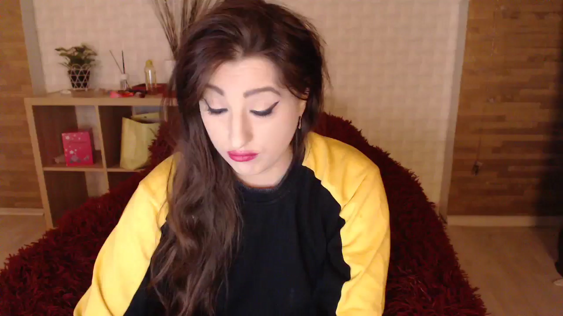 Gallery image thumbnail from HotRebbecca's myfreecams stream on, 10/21/2023, 03:24 image 9 of 20