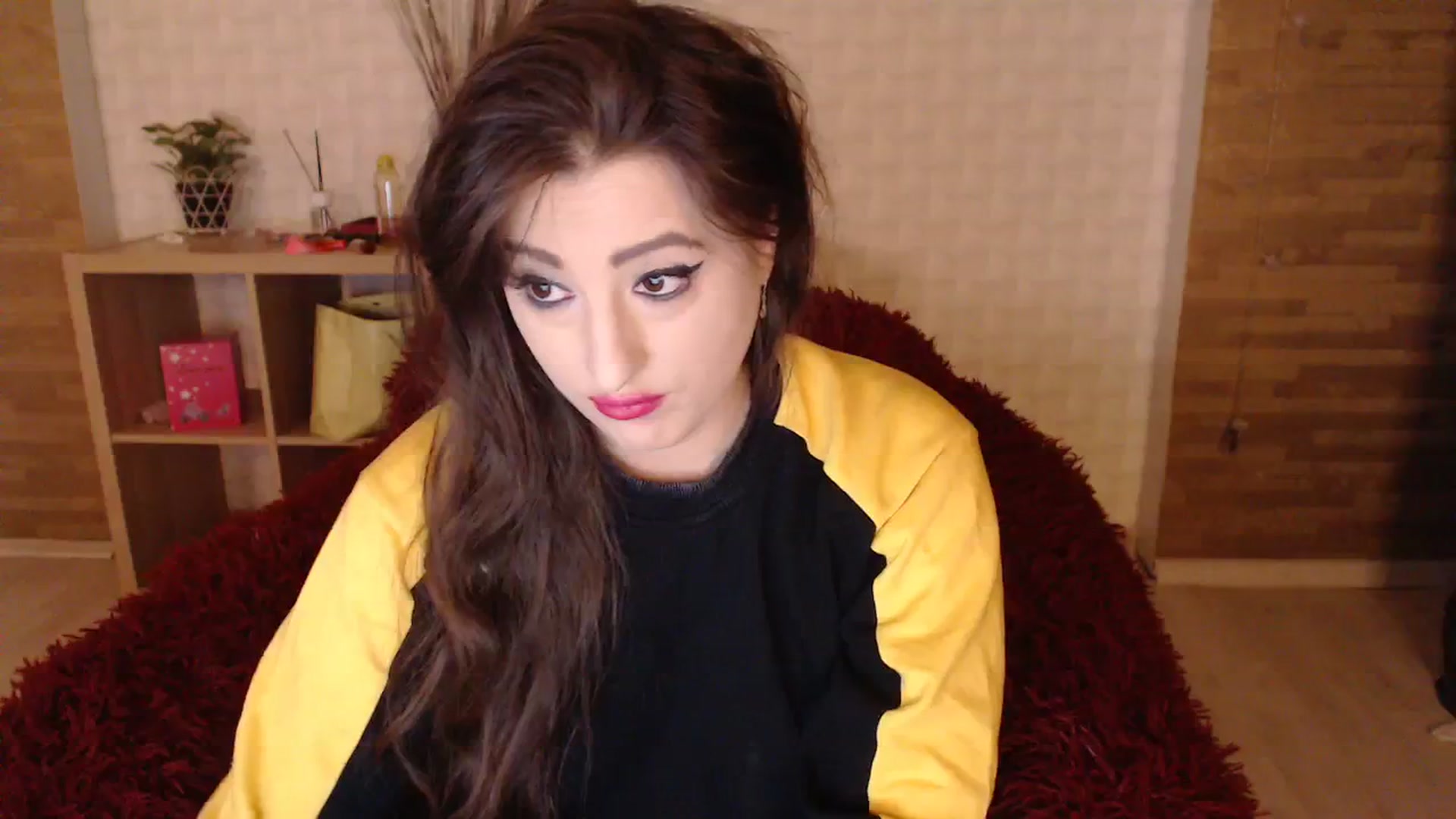 Gallery image thumbnail from HotRebbecca's myfreecams stream on, 10/21/2023, 03:24 image 10 of 20