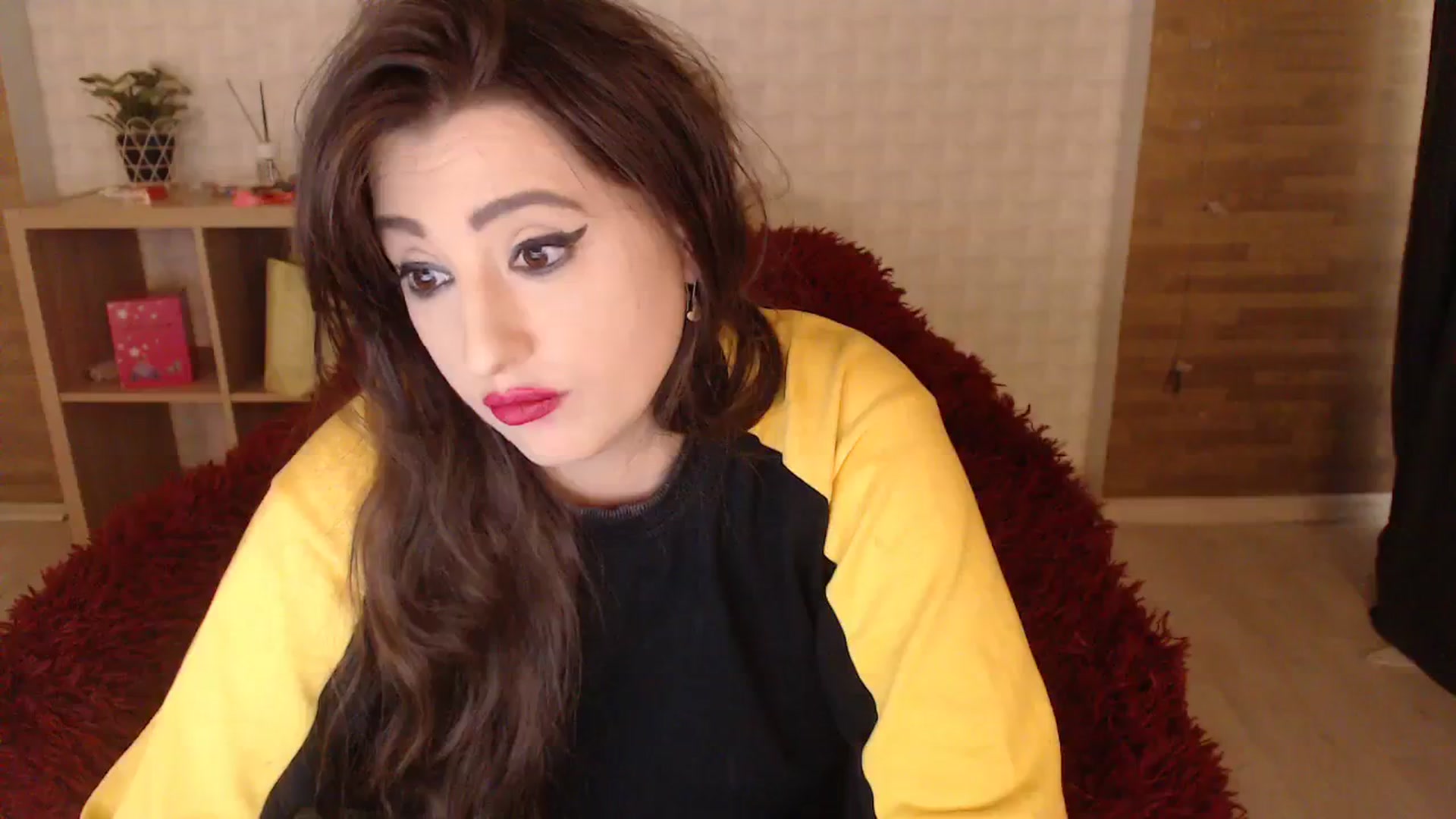 Gallery image thumbnail from HotRebbecca's myfreecams stream on, 10/21/2023, 06:05 image 19 of 20