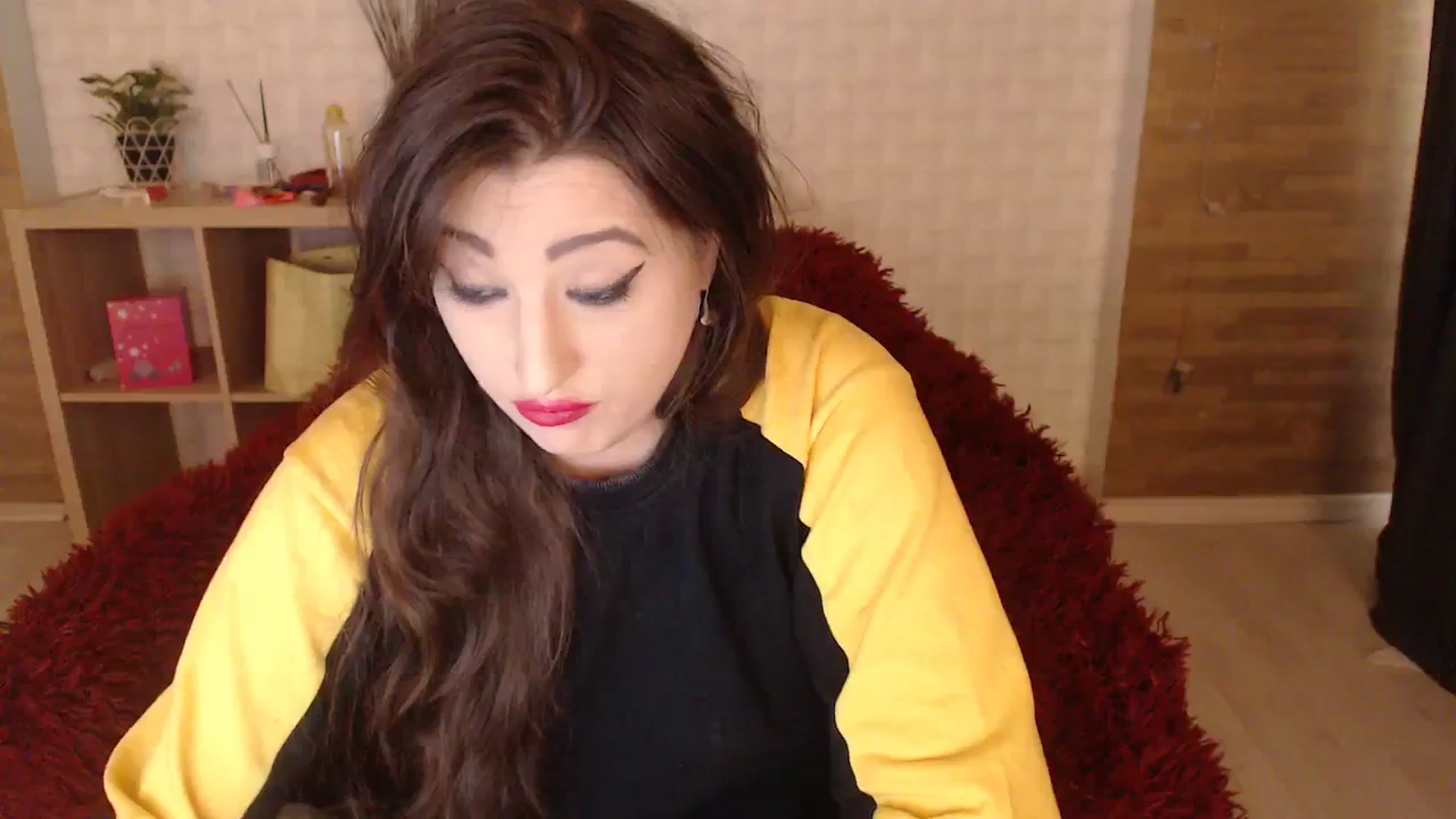 Gallery image thumbnail from HotRebbecca's myfreecams stream on, 10/21/2023, 06:05 image 17 of 20