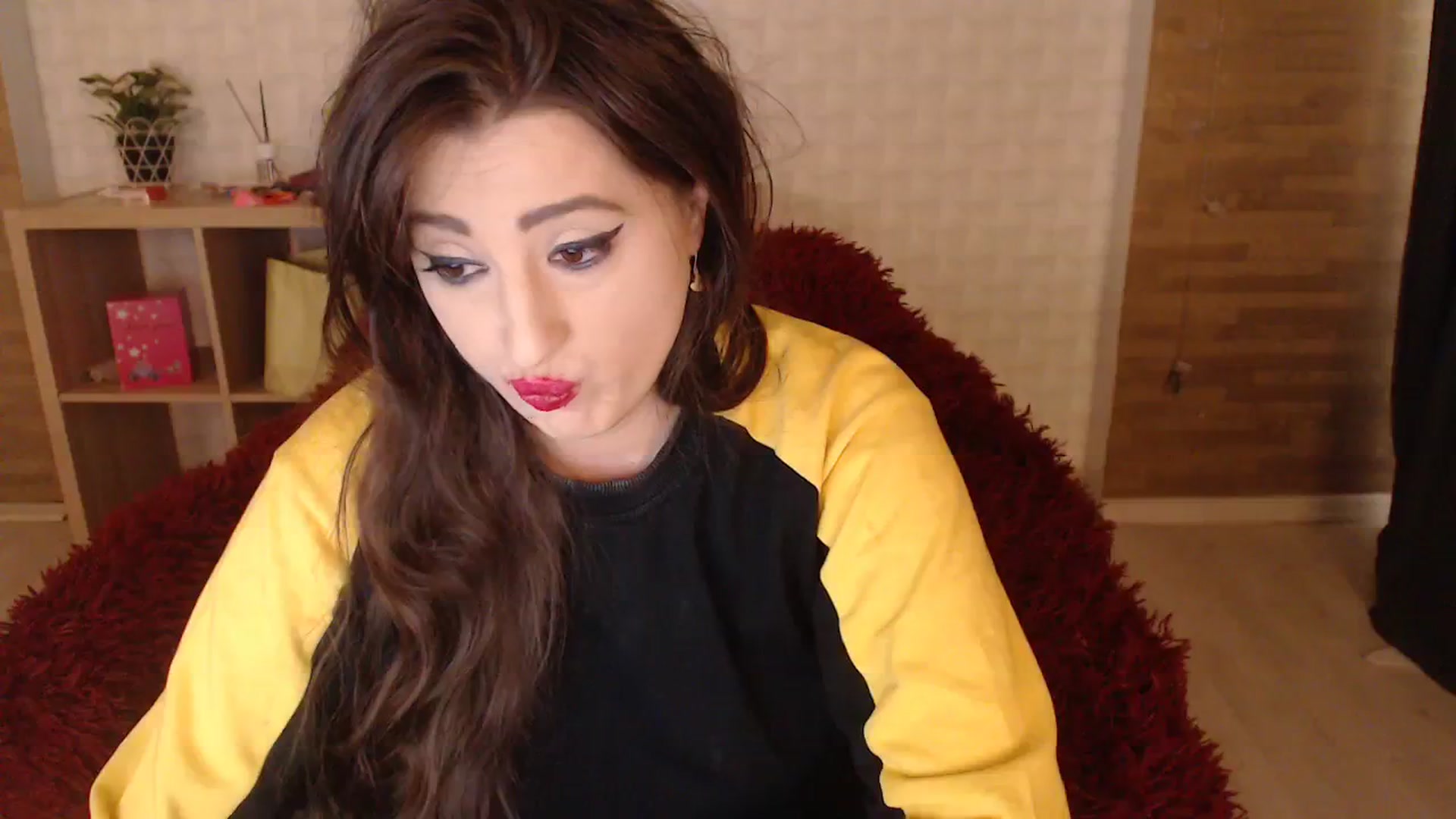 Gallery image thumbnail from HotRebbecca's myfreecams stream on, 10/21/2023, 06:05 image 2 of 20