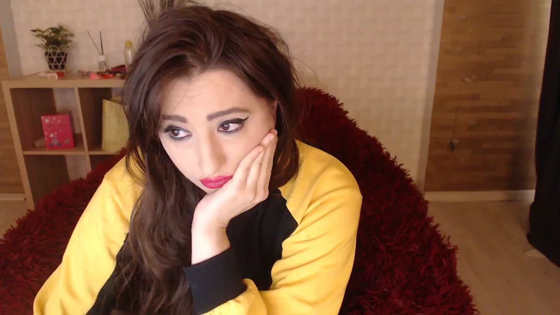 Gallery image thumbnail from HotRebbecca's myfreecams stream on, 10/21/2023, 06:05 image 4 of 20