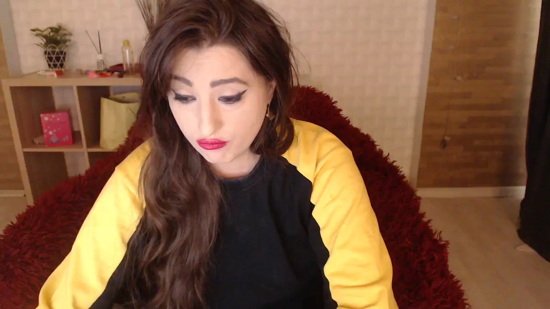 Gallery image thumbnail from HotRebbecca's myfreecams stream on, 10/21/2023, 06:05 image 16 of 20