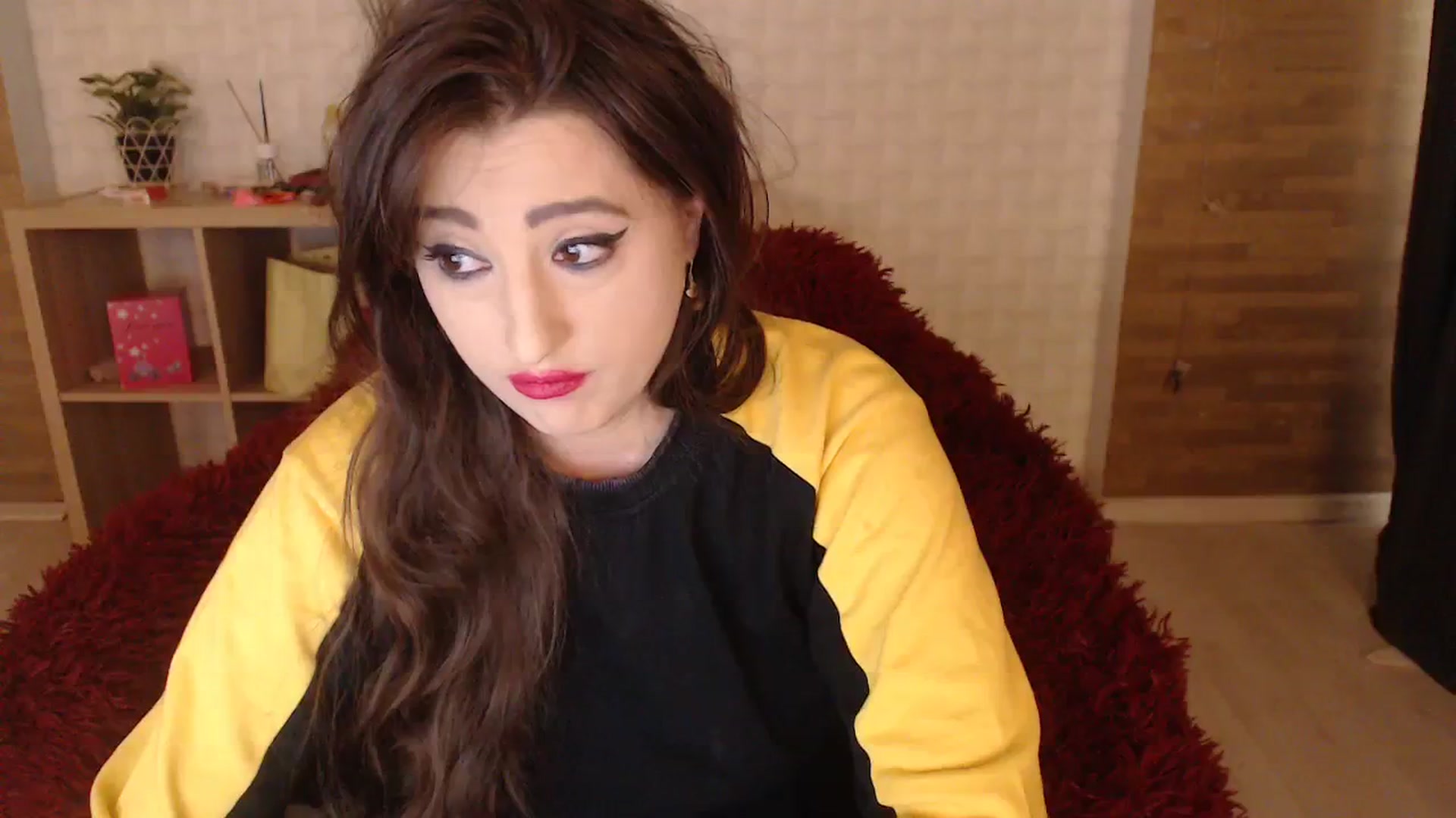 Gallery image thumbnail from HotRebbecca's myfreecams stream on, 10/21/2023, 06:05 image 7 of 20
