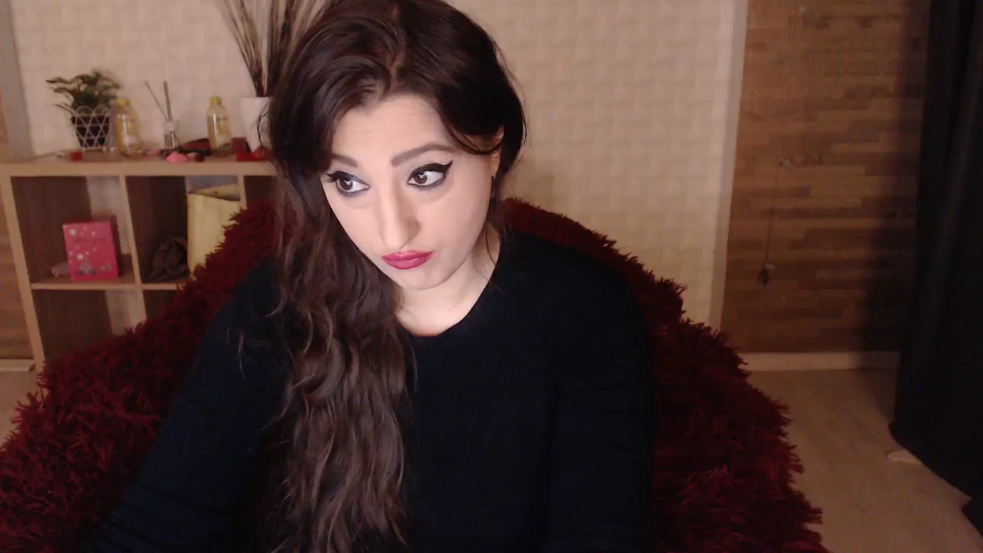 Gallery image thumbnail from HotRebbecca's myfreecams stream on, 10/25/2023, 05:00 image 18 of 20