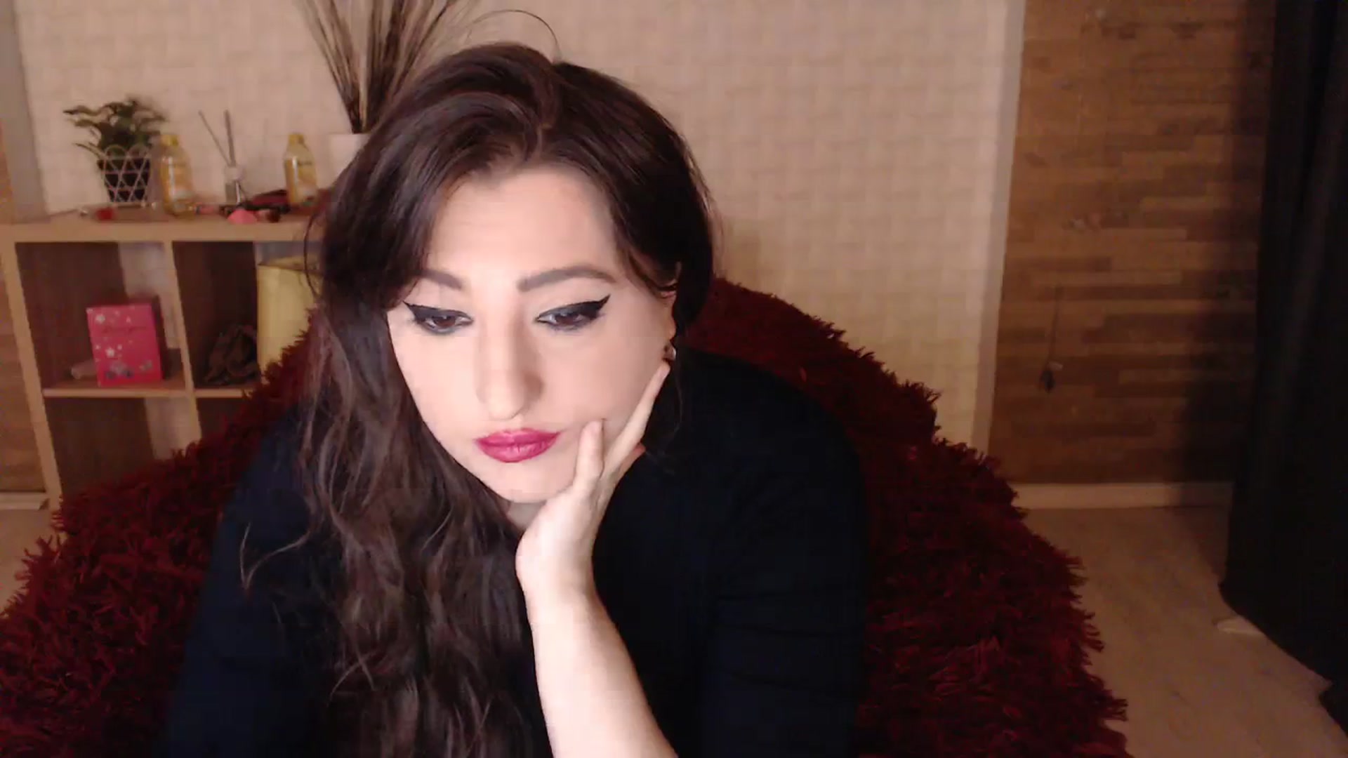 Gallery image thumbnail from HotRebbecca's myfreecams stream on, 10/25/2023, 05:00 image 14 of 20
