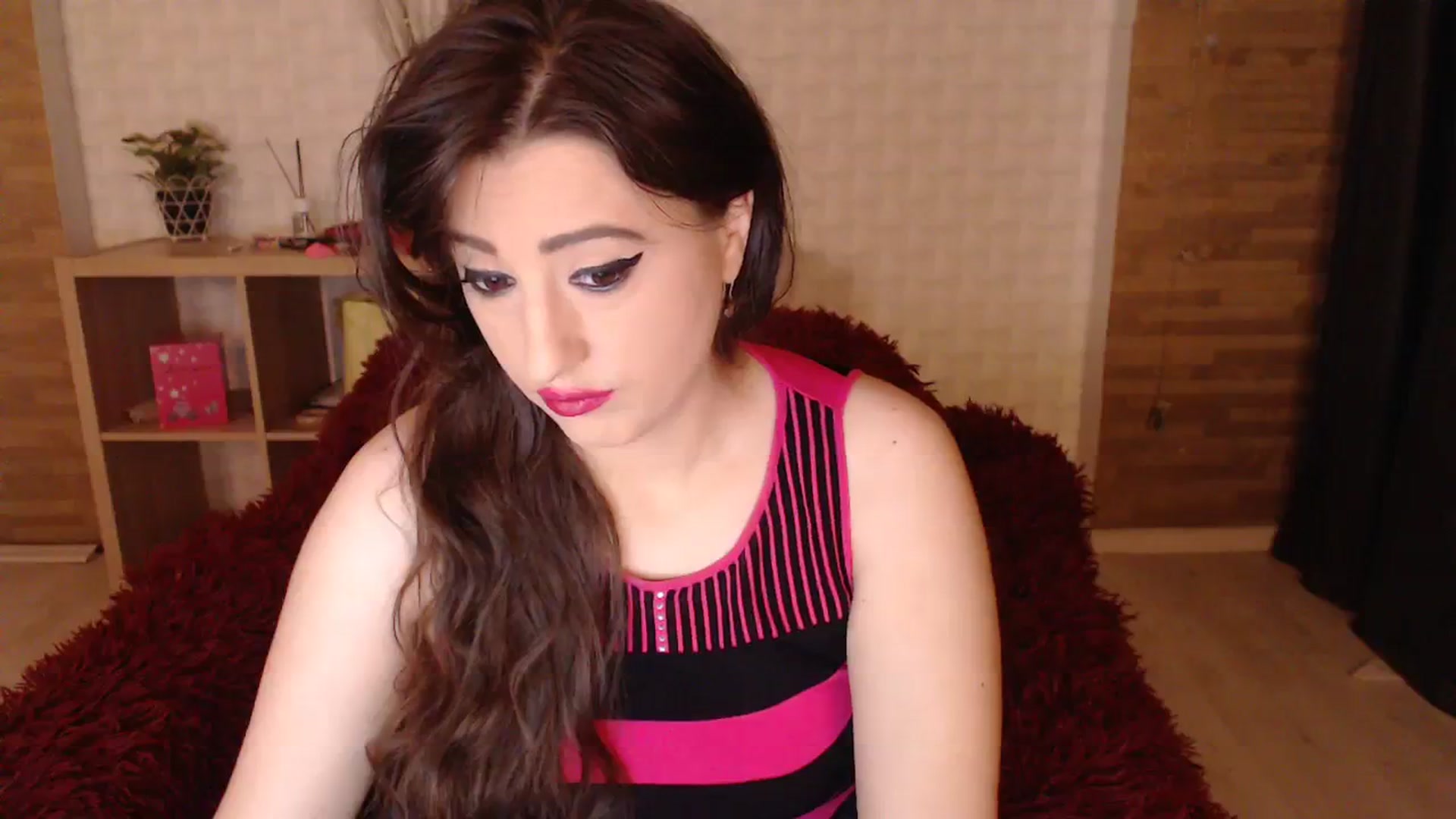 Gallery image thumbnail from HotRebbecca's myfreecams stream on, 11/04/2023, 03:58 image 3 of 20