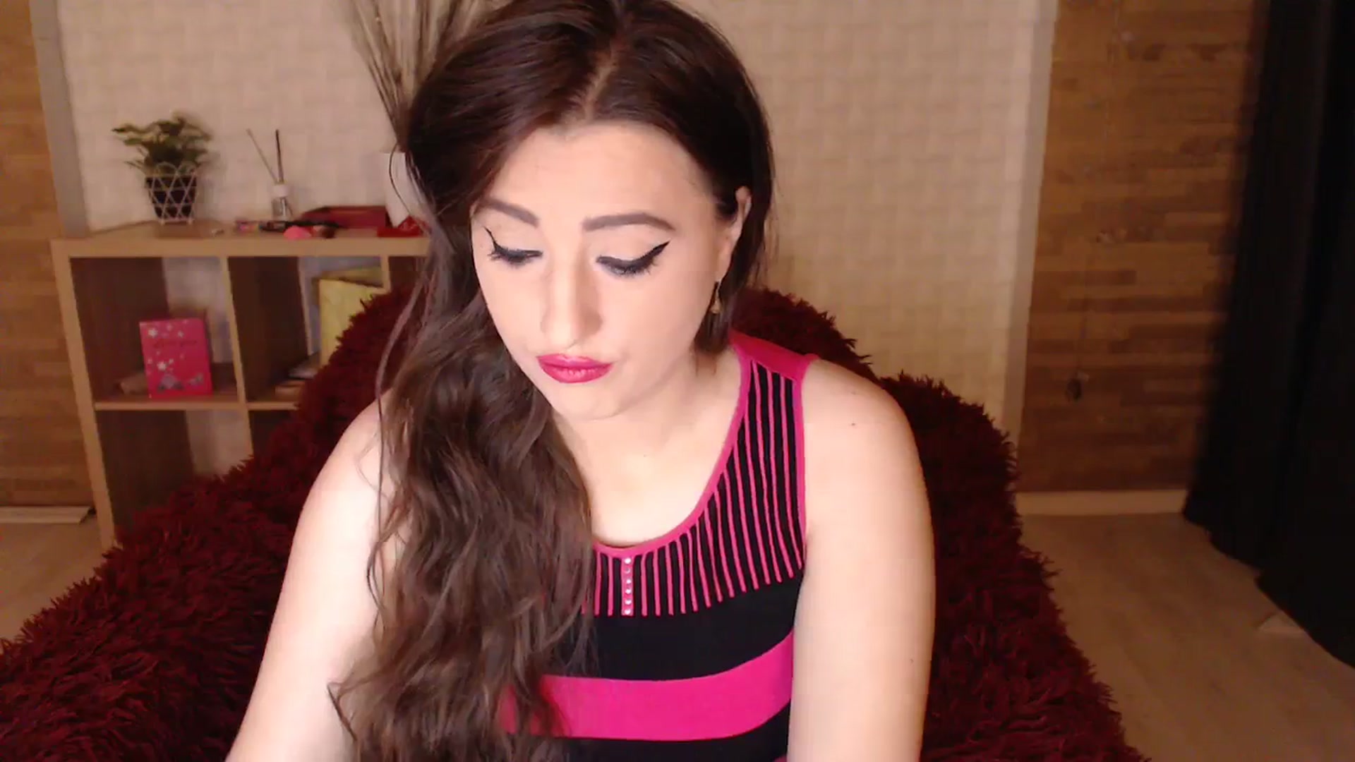 Gallery image thumbnail from HotRebbecca's myfreecams stream on, 11/04/2023, 03:58 image 18 of 20