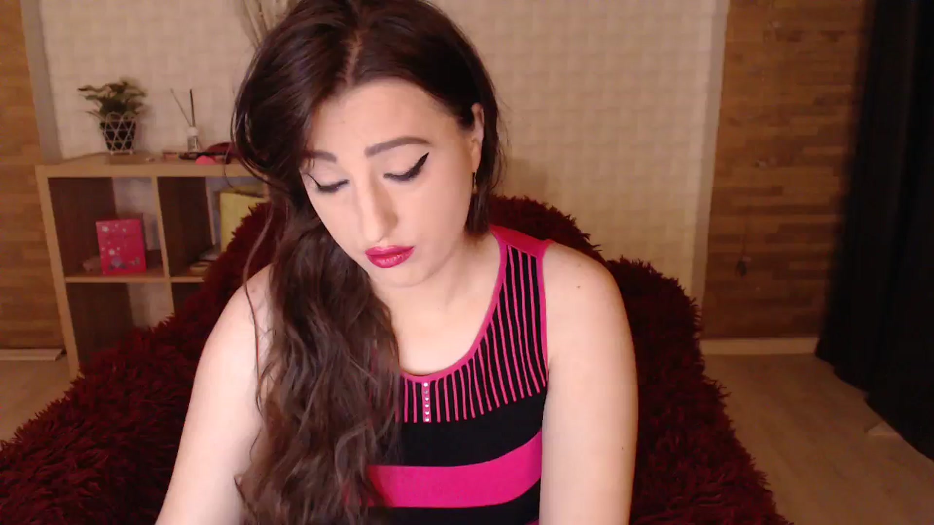 Gallery image thumbnail from HotRebbecca's myfreecams stream on, 11/04/2023, 03:58 image 16 of 20