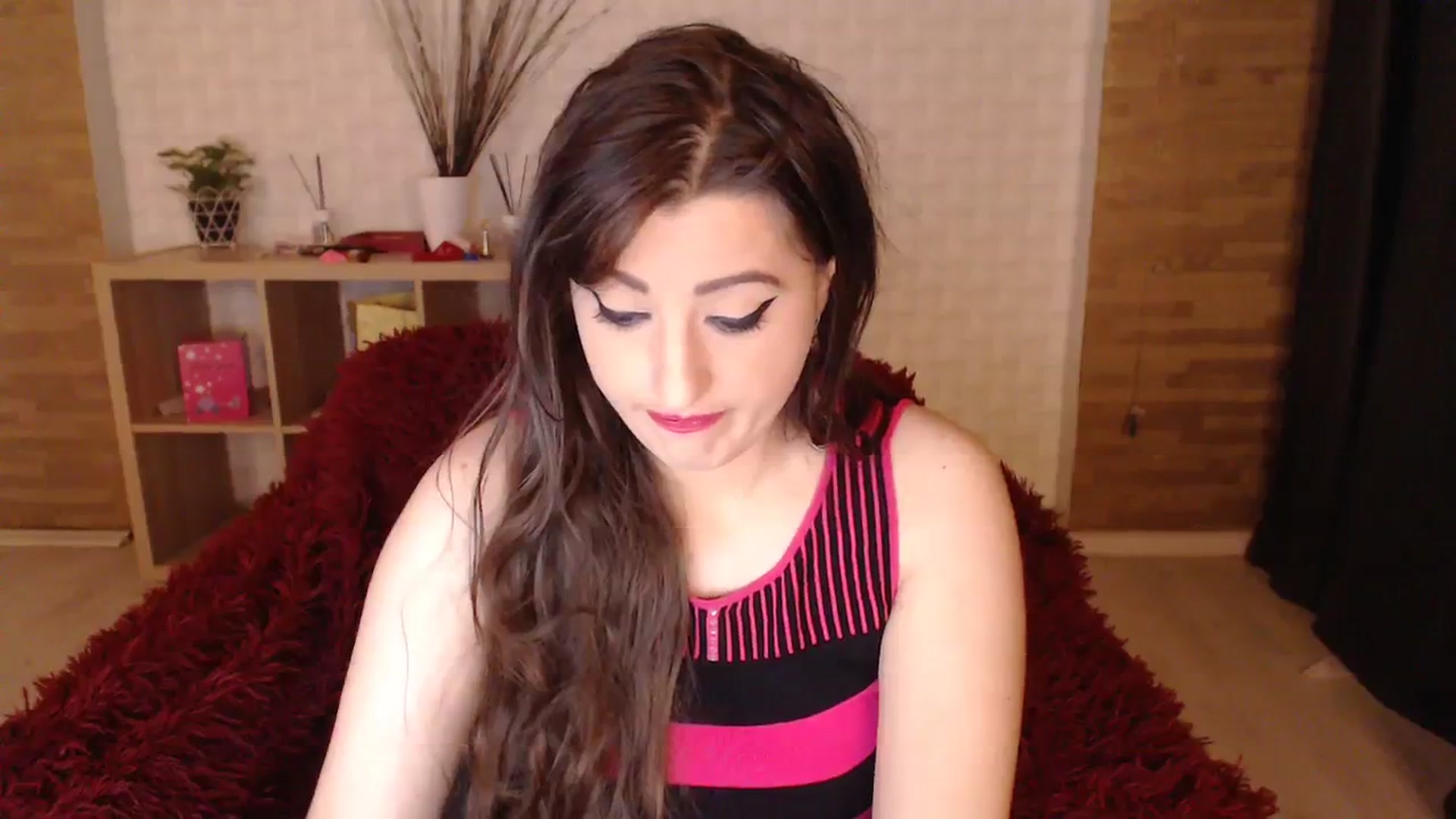 Gallery image thumbnail from HotRebbecca's myfreecams stream on, 11/04/2023, 06:19 image 18 of 20
