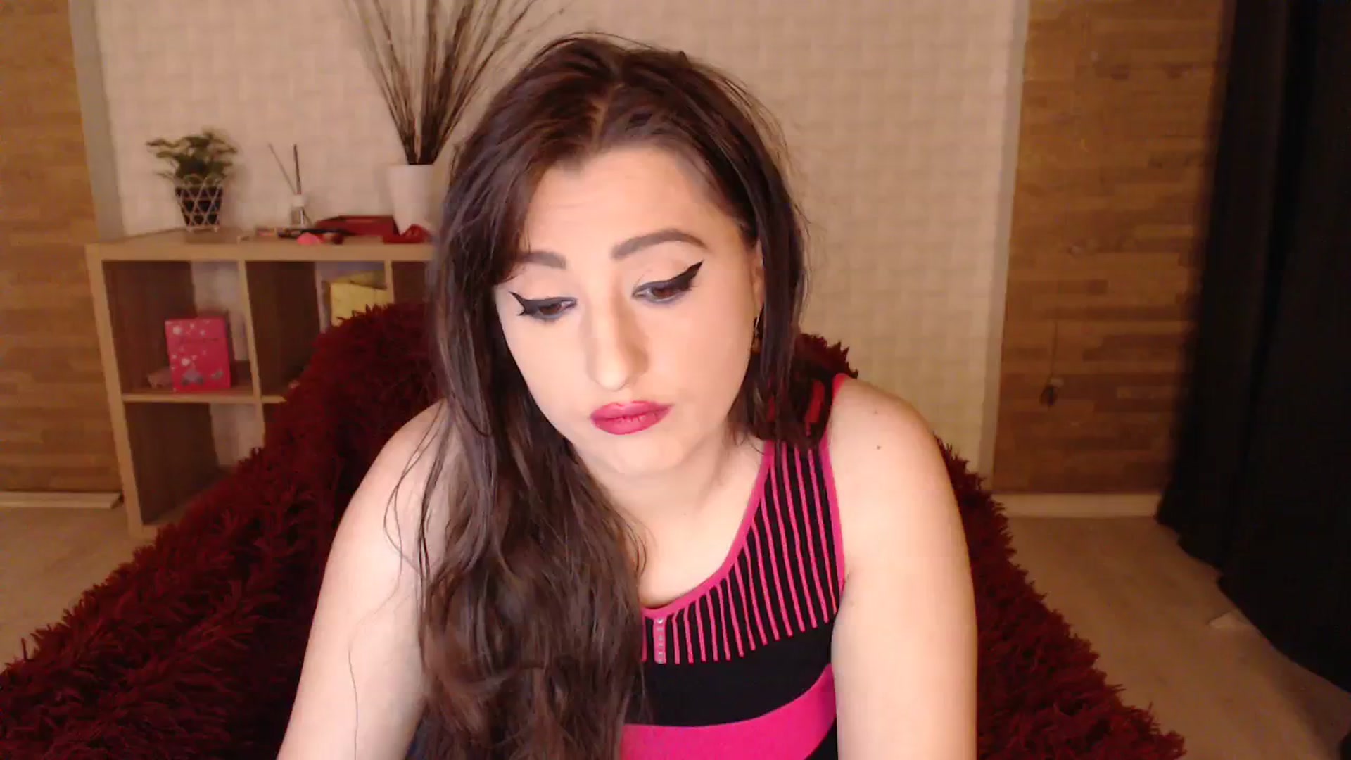 Gallery image thumbnail from HotRebbecca's myfreecams stream on, 11/04/2023, 06:19 image 19 of 20