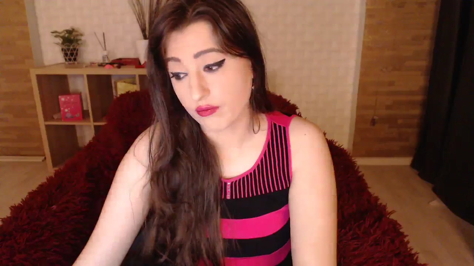 Gallery image thumbnail from HotRebbecca's myfreecams stream on, 11/04/2023, 07:01 image 12 of 20