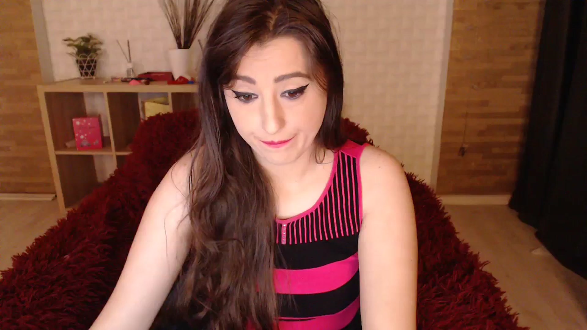 Gallery image thumbnail from HotRebbecca's myfreecams stream on, 11/04/2023, 07:01 image 16 of 20
