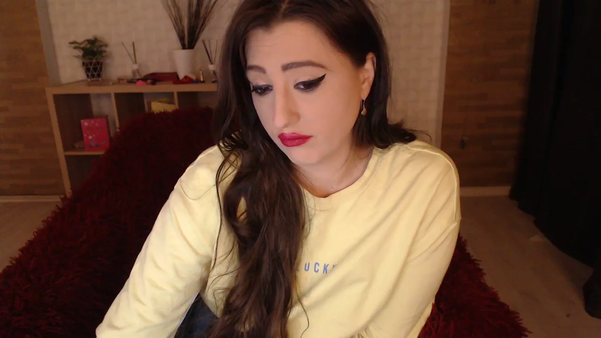 Gallery image thumbnail from HotRebbecca's myfreecams stream on, 11/05/2023, 05:59 image 13 of 20