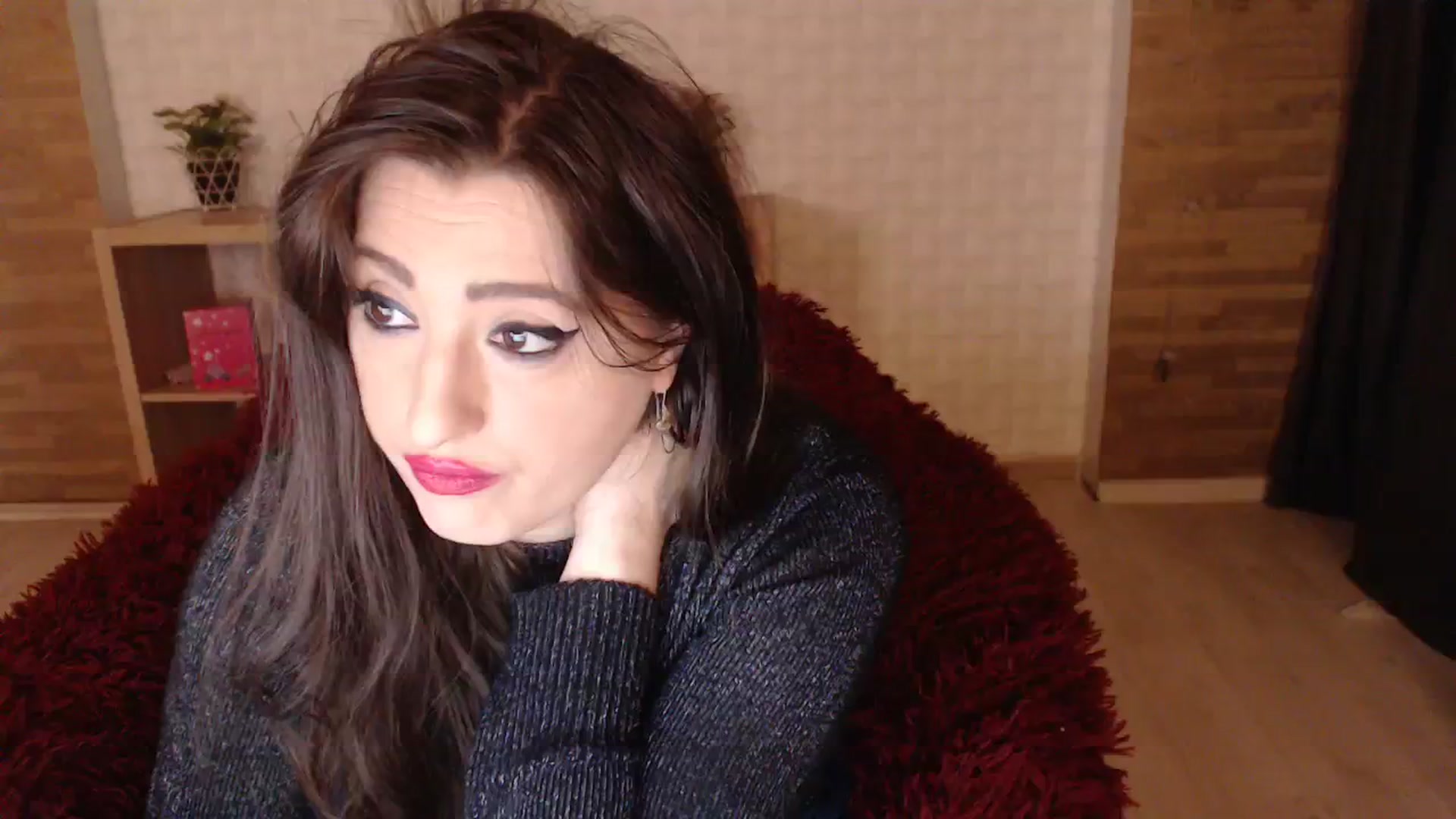 Gallery image thumbnail from HotRebbecca's myfreecams stream on, 11/07/2023, 04:56 image 13 of 20