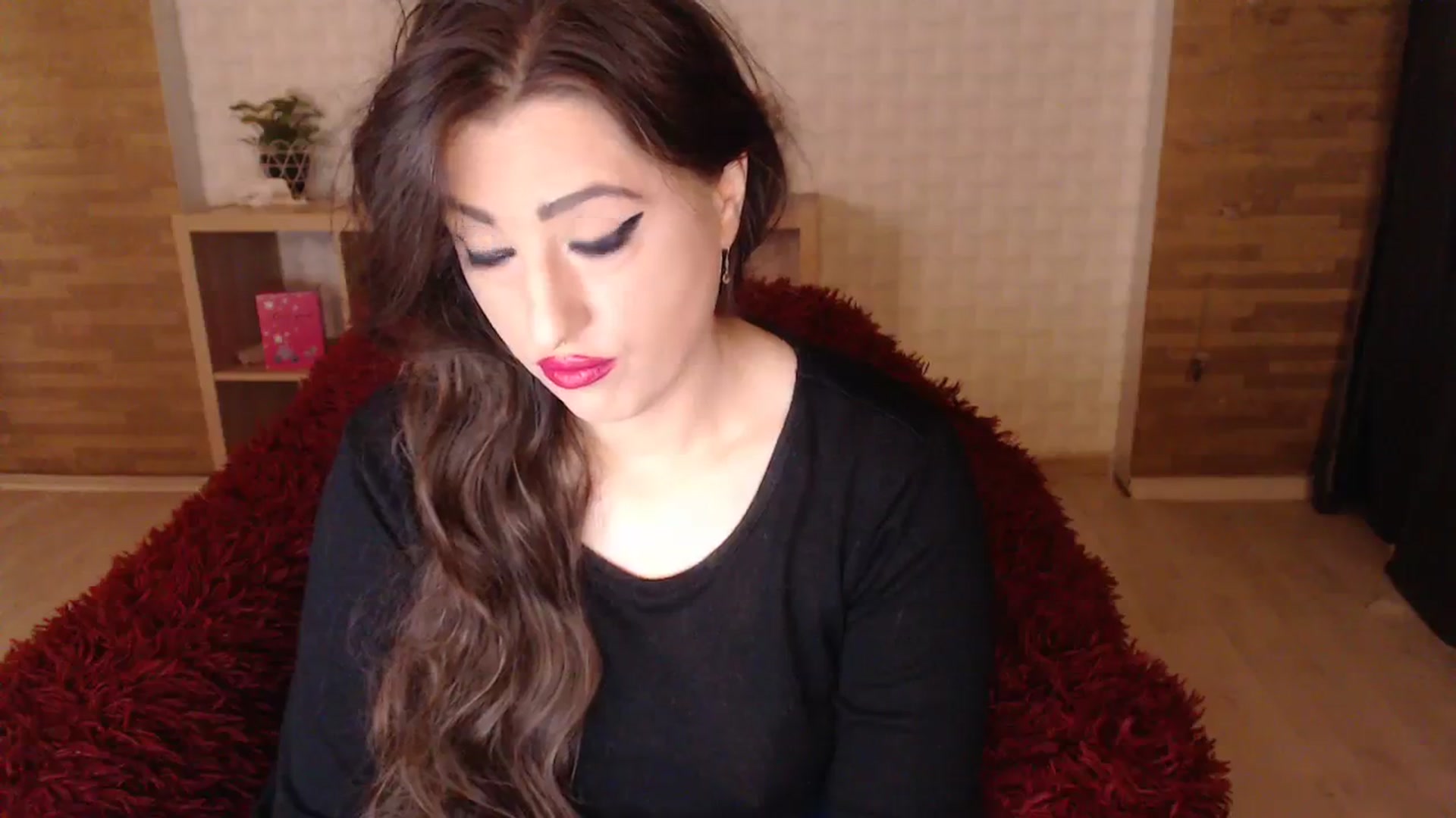 Gallery image thumbnail from HotRebbecca's myfreecams stream on, 11/11/2023, 02:53 image 2 of 20