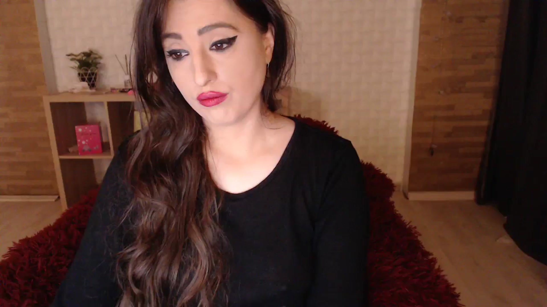 Gallery image thumbnail from HotRebbecca's myfreecams stream on, 11/11/2023, 06:08 image 2 of 20