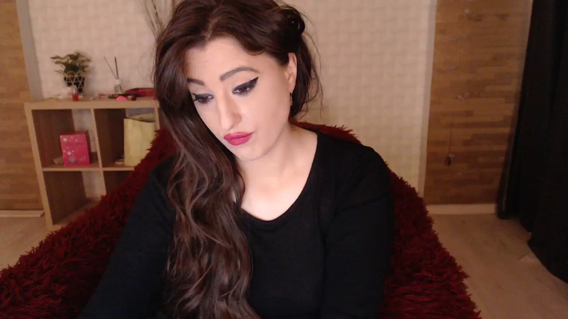 Gallery image thumbnail from HotRebbecca's myfreecams stream on, 11/11/2023, 07:41 image 4 of 20