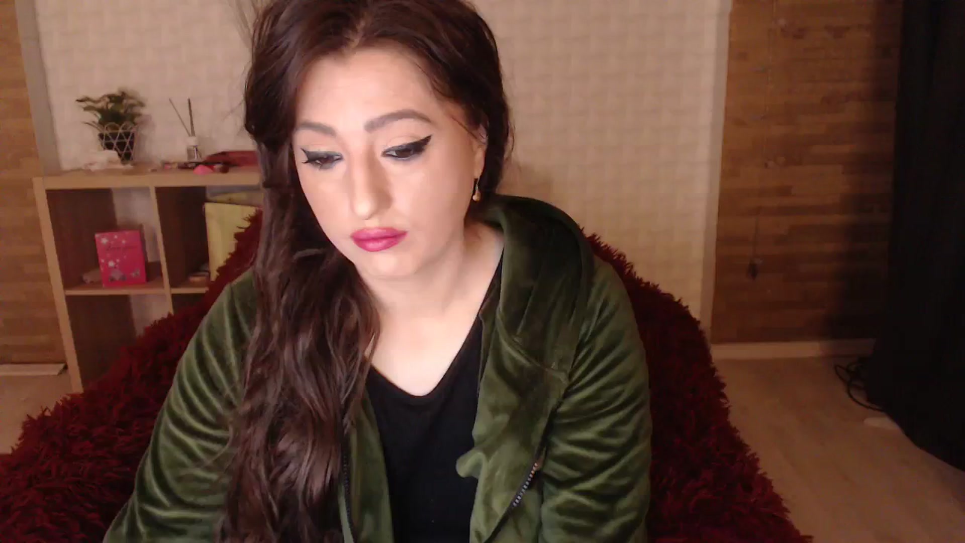 Gallery image thumbnail from HotRebbecca's myfreecams stream on, 11/13/2023, 03:45 image 1 of 20