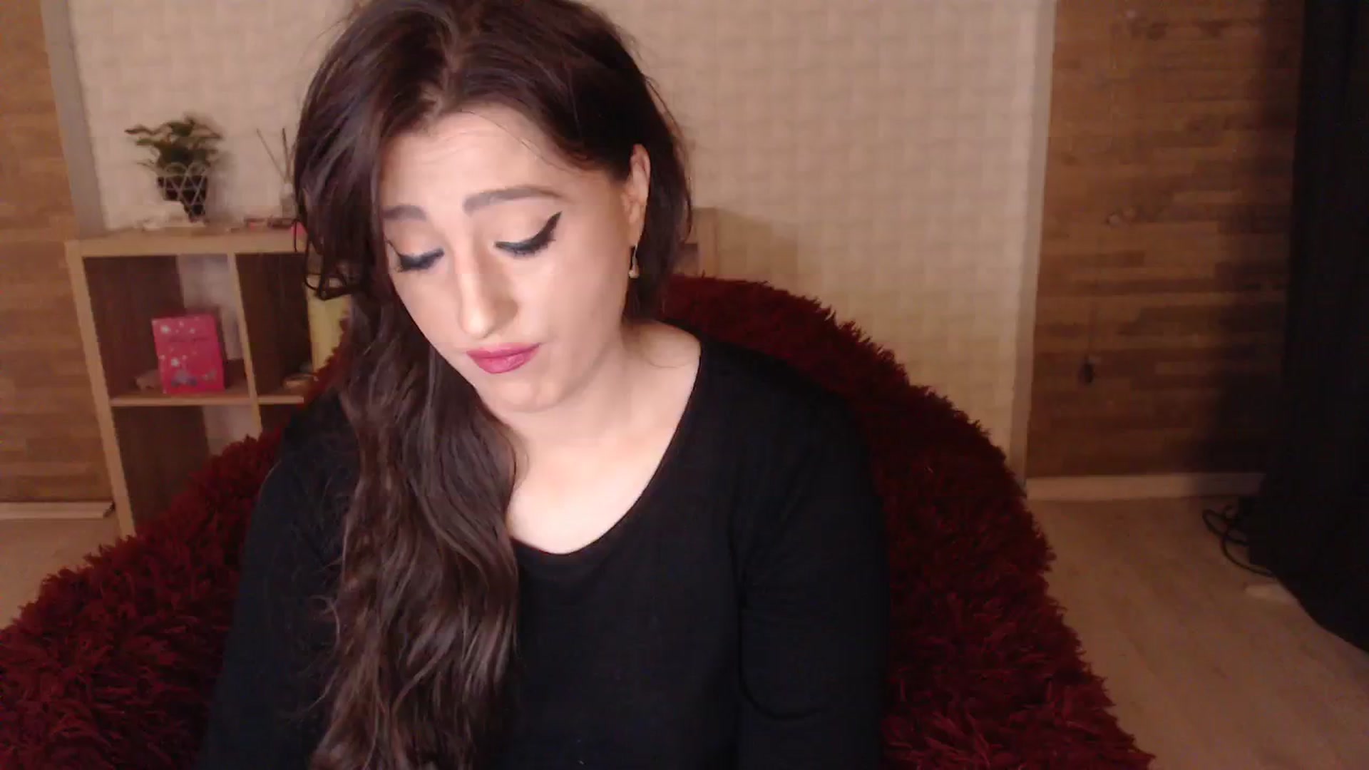 Gallery image thumbnail from HotRebbecca's myfreecams stream on, 11/13/2023, 04:13 image 10 of 20