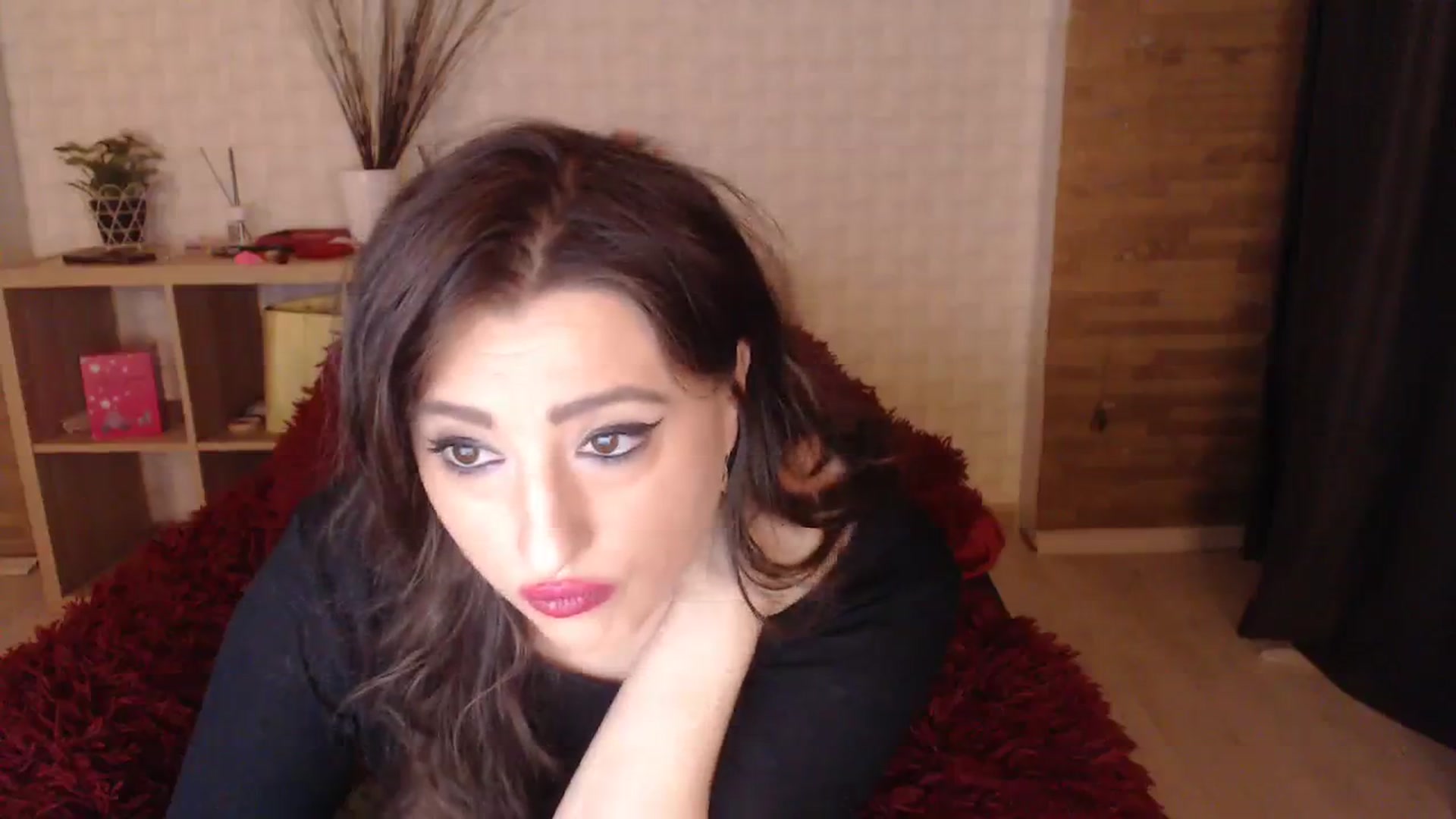 Gallery image thumbnail from HotRebbecca's myfreecams stream on, 11/15/2023, 06:14 image 4 of 20