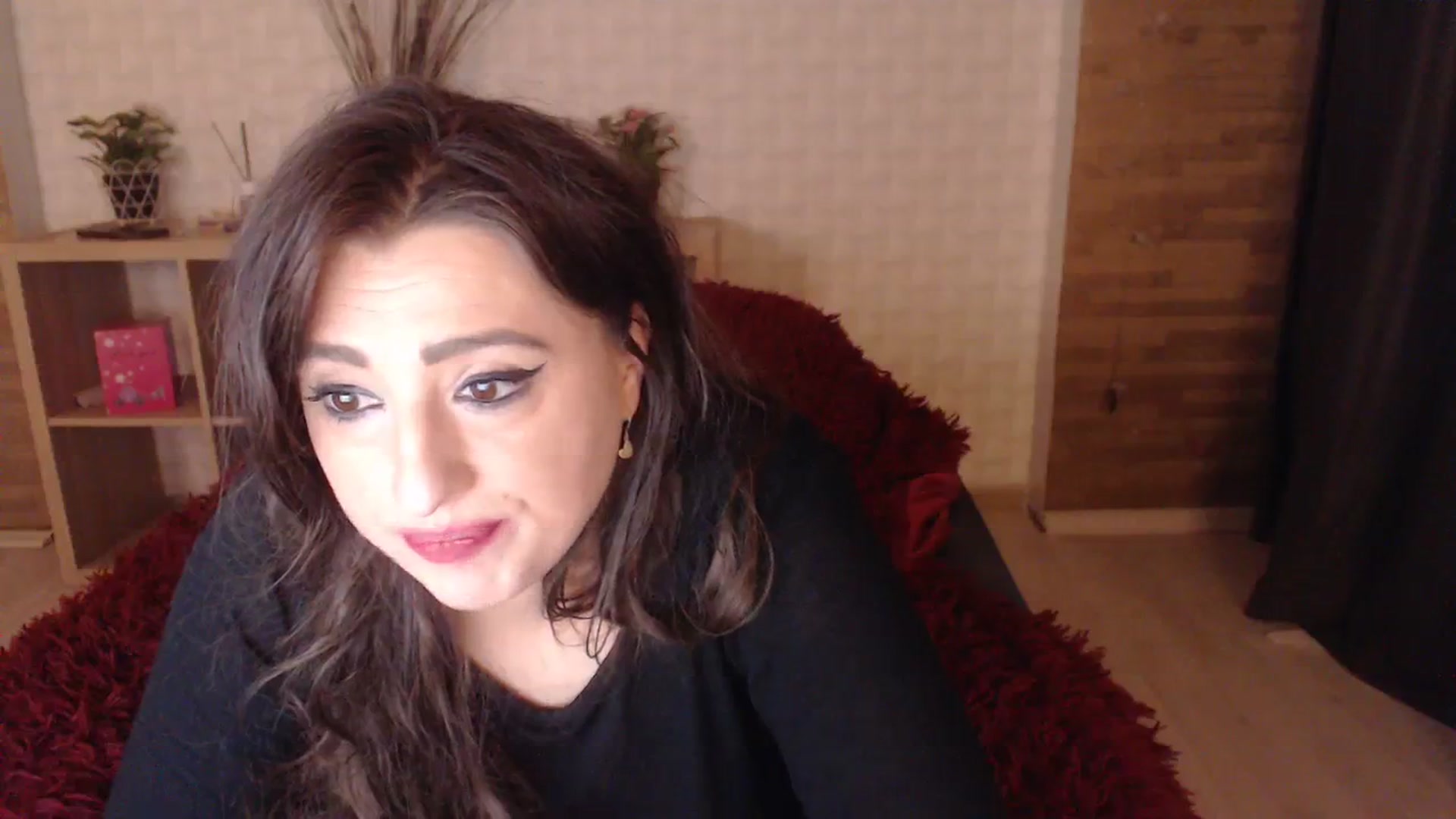 Gallery image thumbnail from HotRebbecca's myfreecams stream on, 11/15/2023, 07:10 image 16 of 20