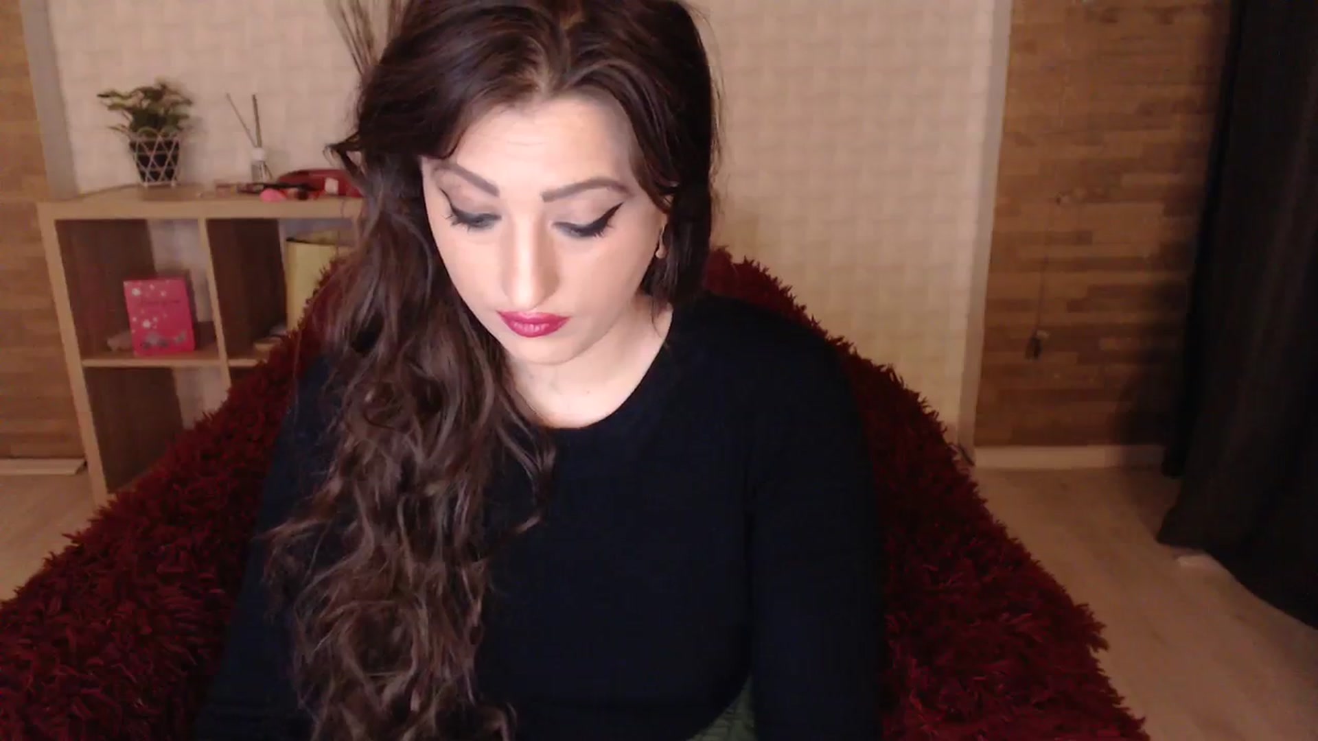 Gallery image thumbnail from HotRebbecca's myfreecams stream on, 11/18/2023, 03:37 image 10 of 20