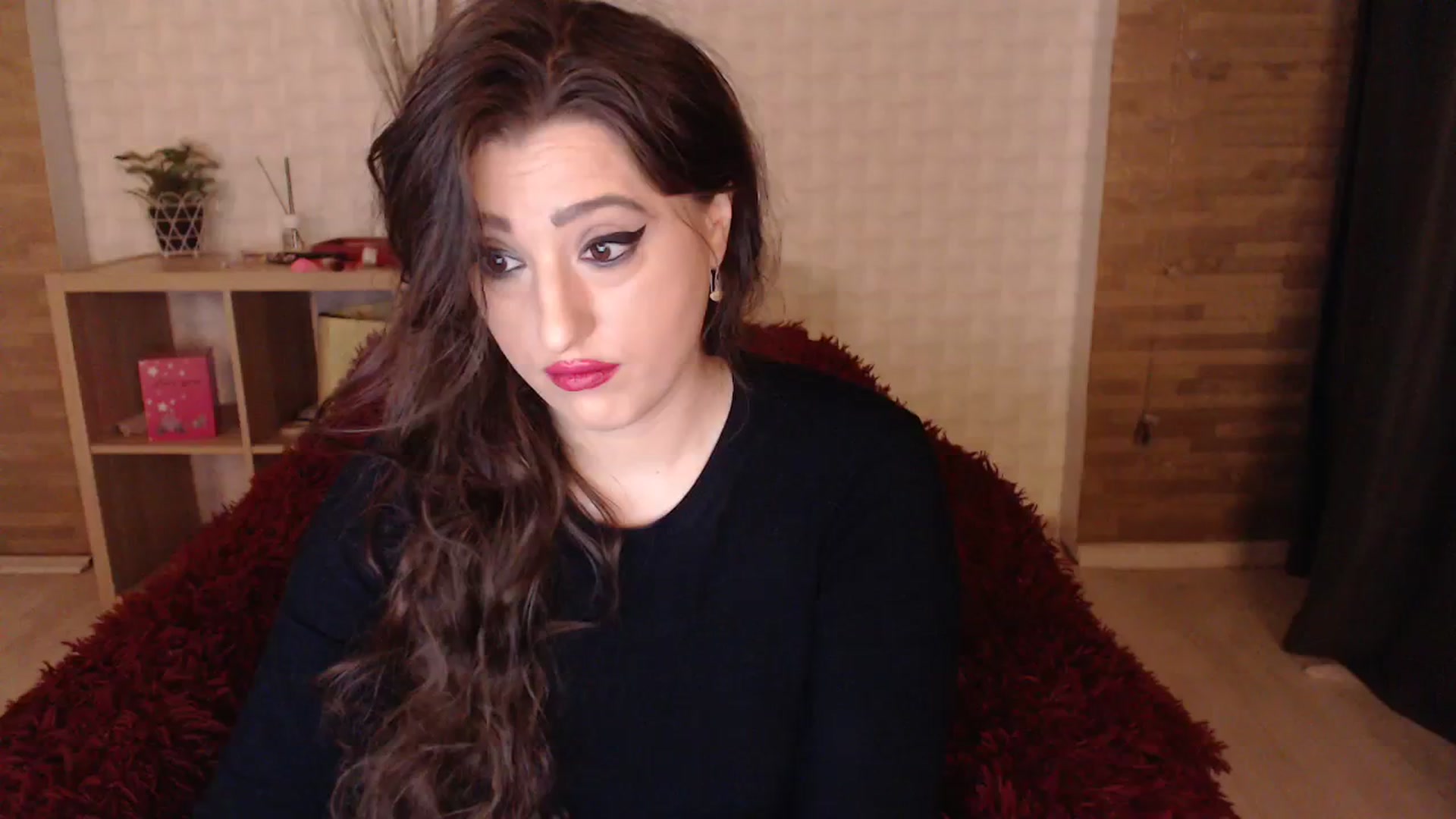 Gallery image thumbnail from HotRebbecca's myfreecams stream on, 11/18/2023, 03:37 image 2 of 20