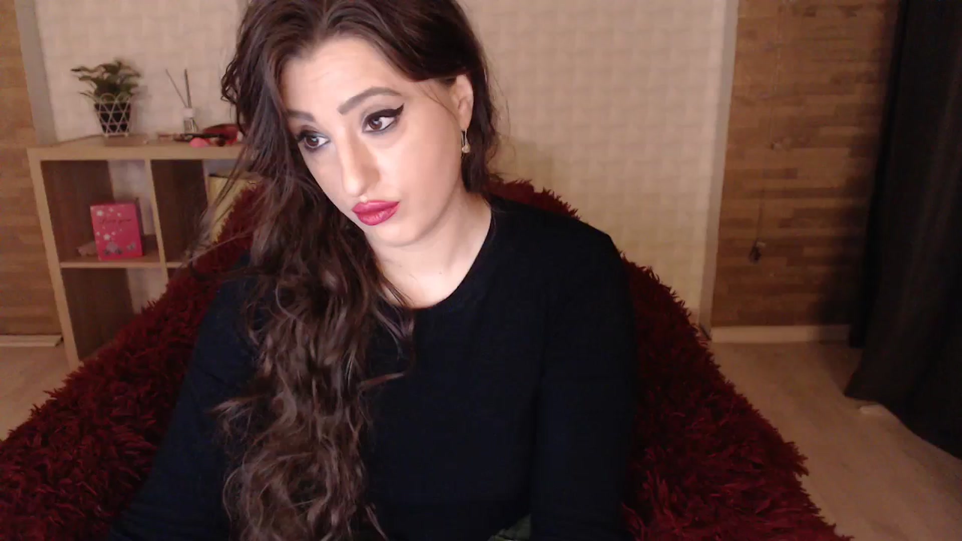 Gallery image thumbnail from HotRebbecca's myfreecams stream on, 11/18/2023, 03:37 image 5 of 20