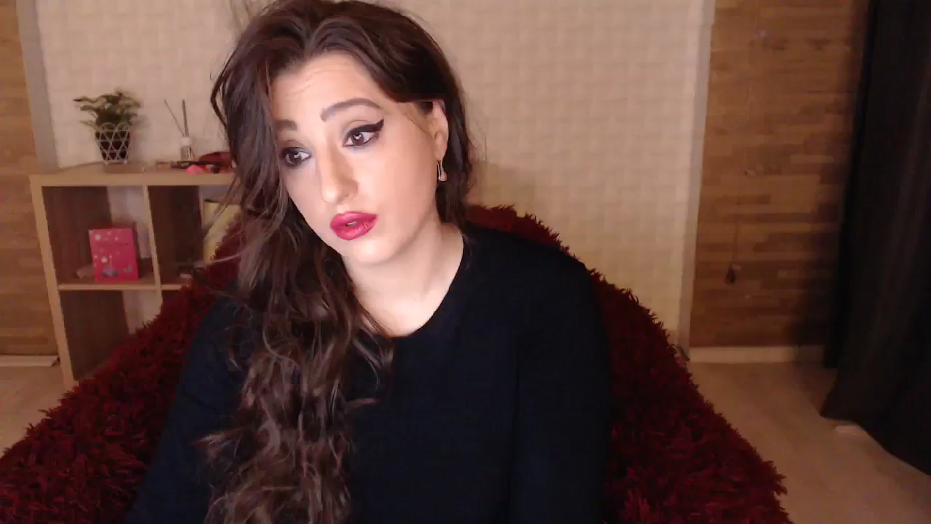 Gallery image thumbnail from HotRebbecca's myfreecams stream on, 11/18/2023, 03:37 image 1 of 20