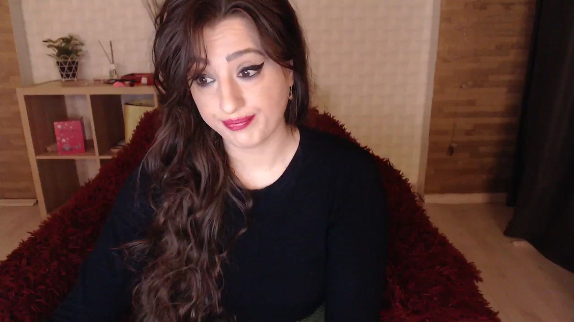 Gallery image thumbnail from HotRebbecca's myfreecams stream on, 11/18/2023, 03:37 image 18 of 20