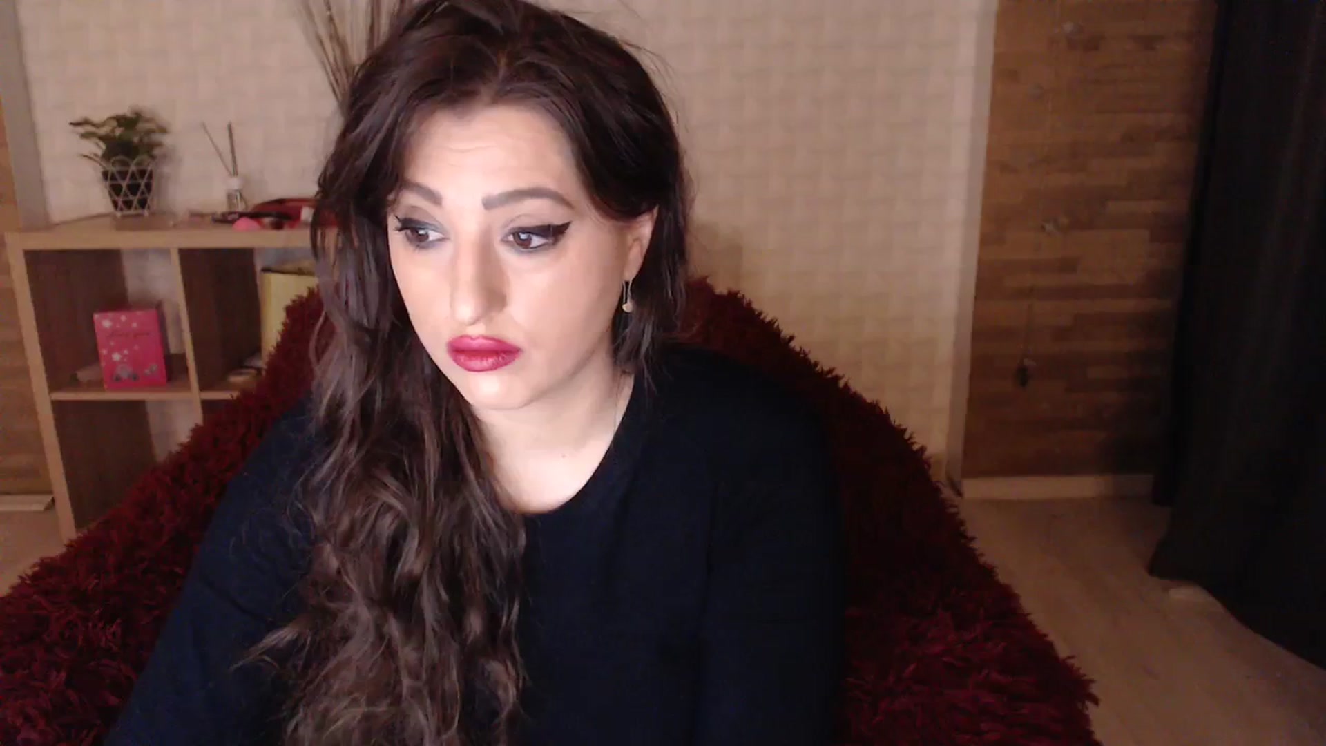Gallery image thumbnail from HotRebbecca's myfreecams stream on, 11/18/2023, 04:44 image 9 of 20