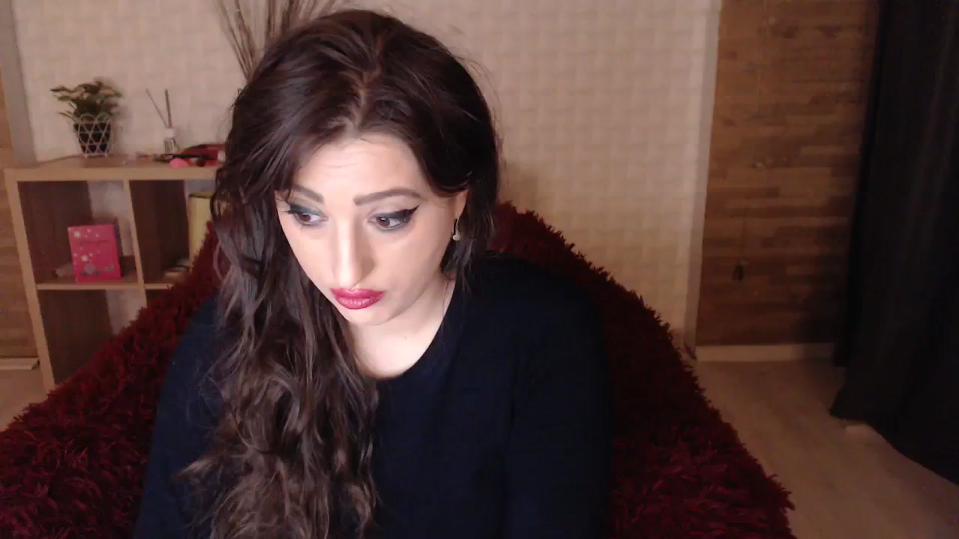 Gallery image thumbnail from HotRebbecca's myfreecams stream on, 11/18/2023, 04:44 image 6 of 20