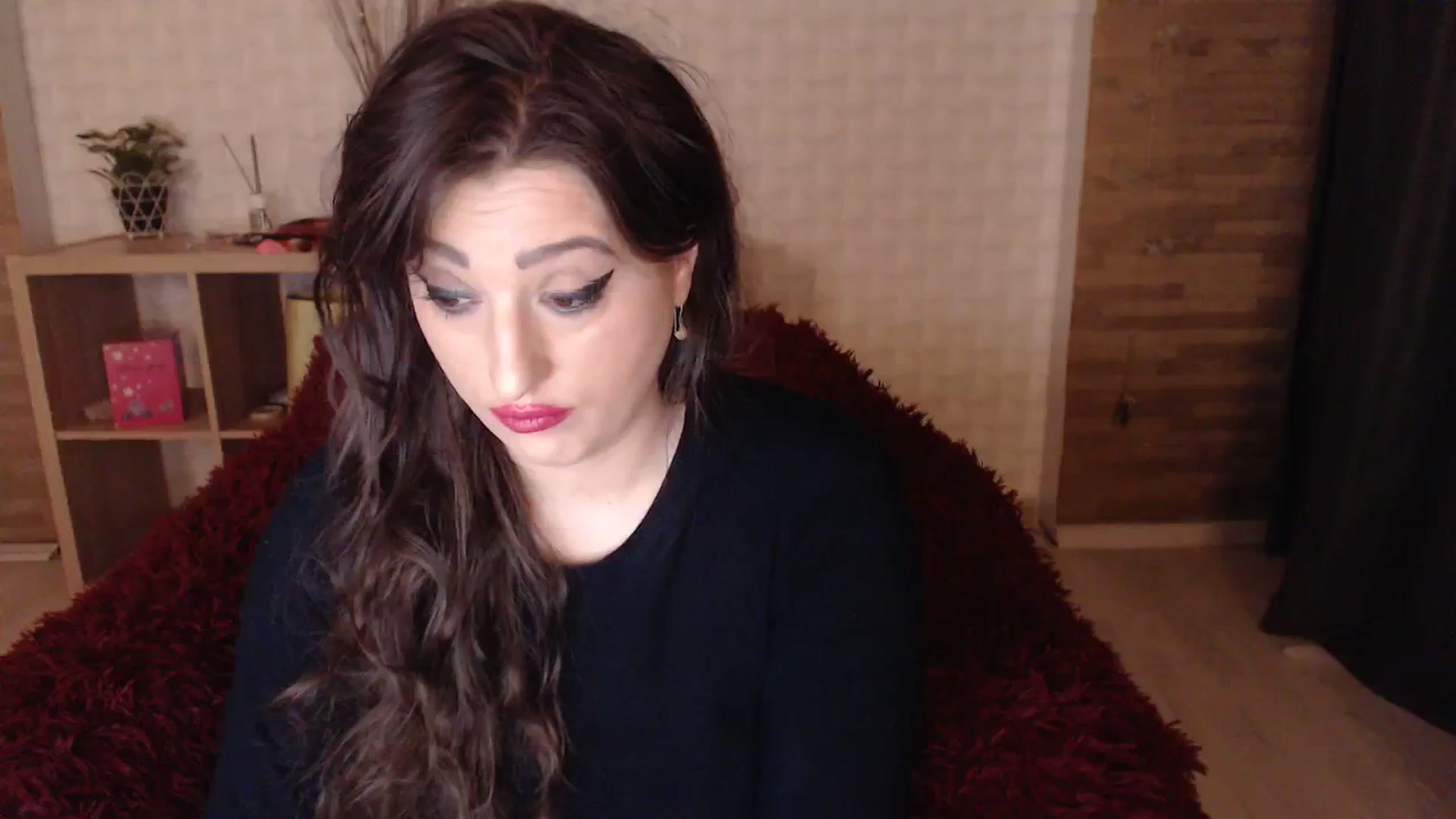 Gallery image thumbnail from HotRebbecca's myfreecams stream on, 11/18/2023, 04:44 image 10 of 20