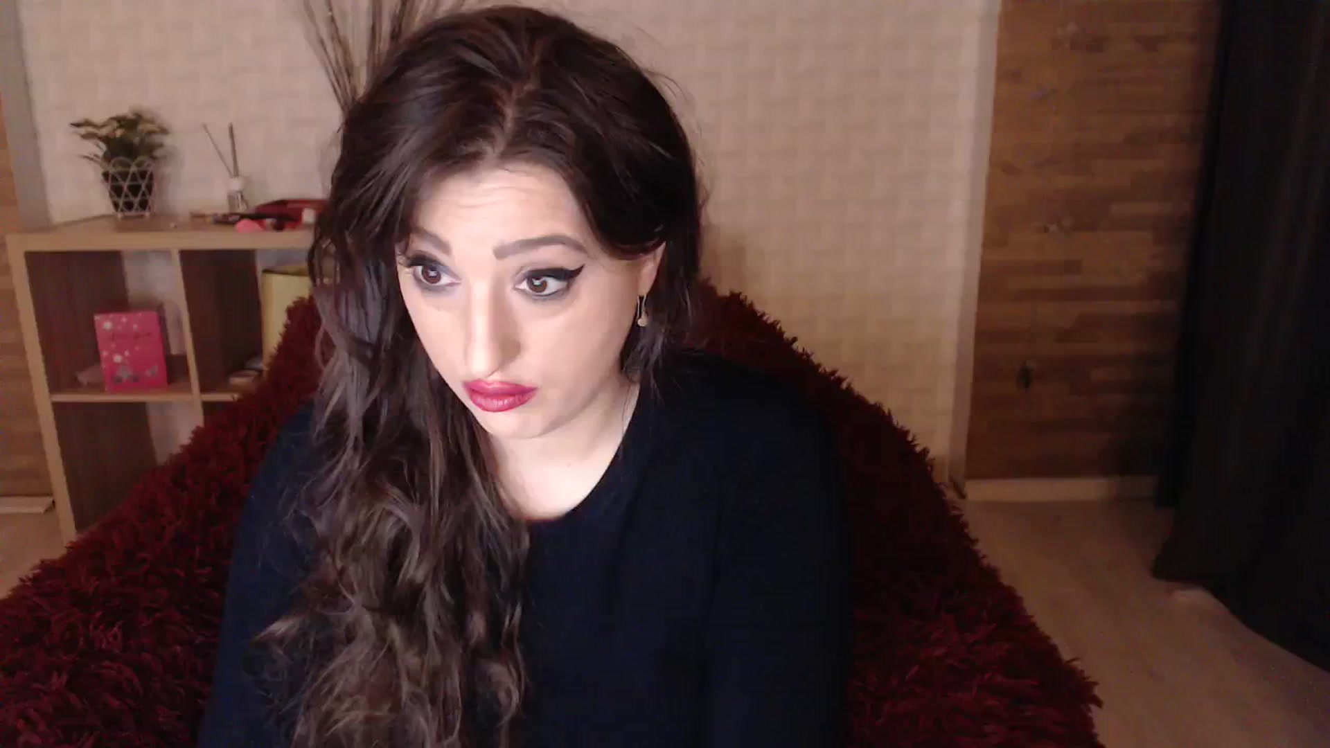 Gallery image thumbnail from HotRebbecca's myfreecams stream on, 11/18/2023, 04:44 image 7 of 20