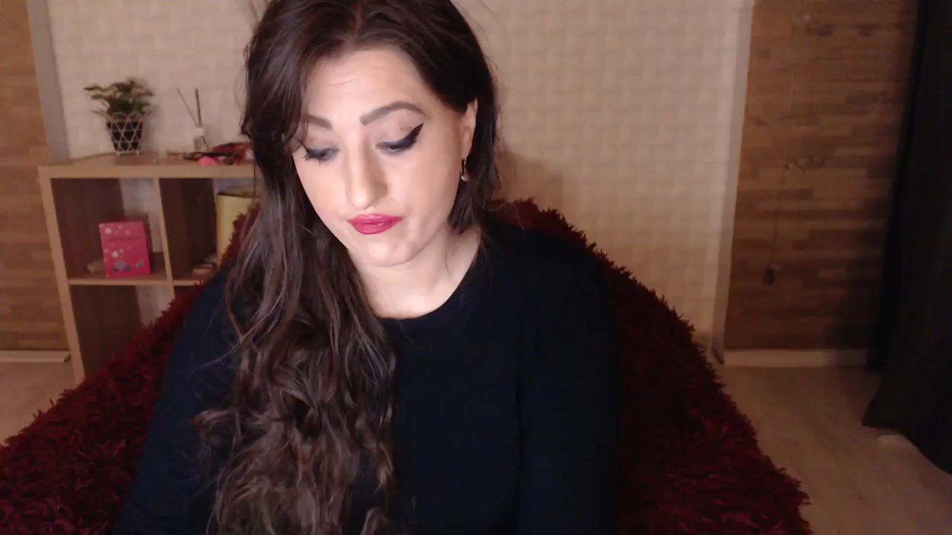 Gallery image thumbnail from HotRebbecca's myfreecams stream on, 11/18/2023, 05:02 image 1 of 20