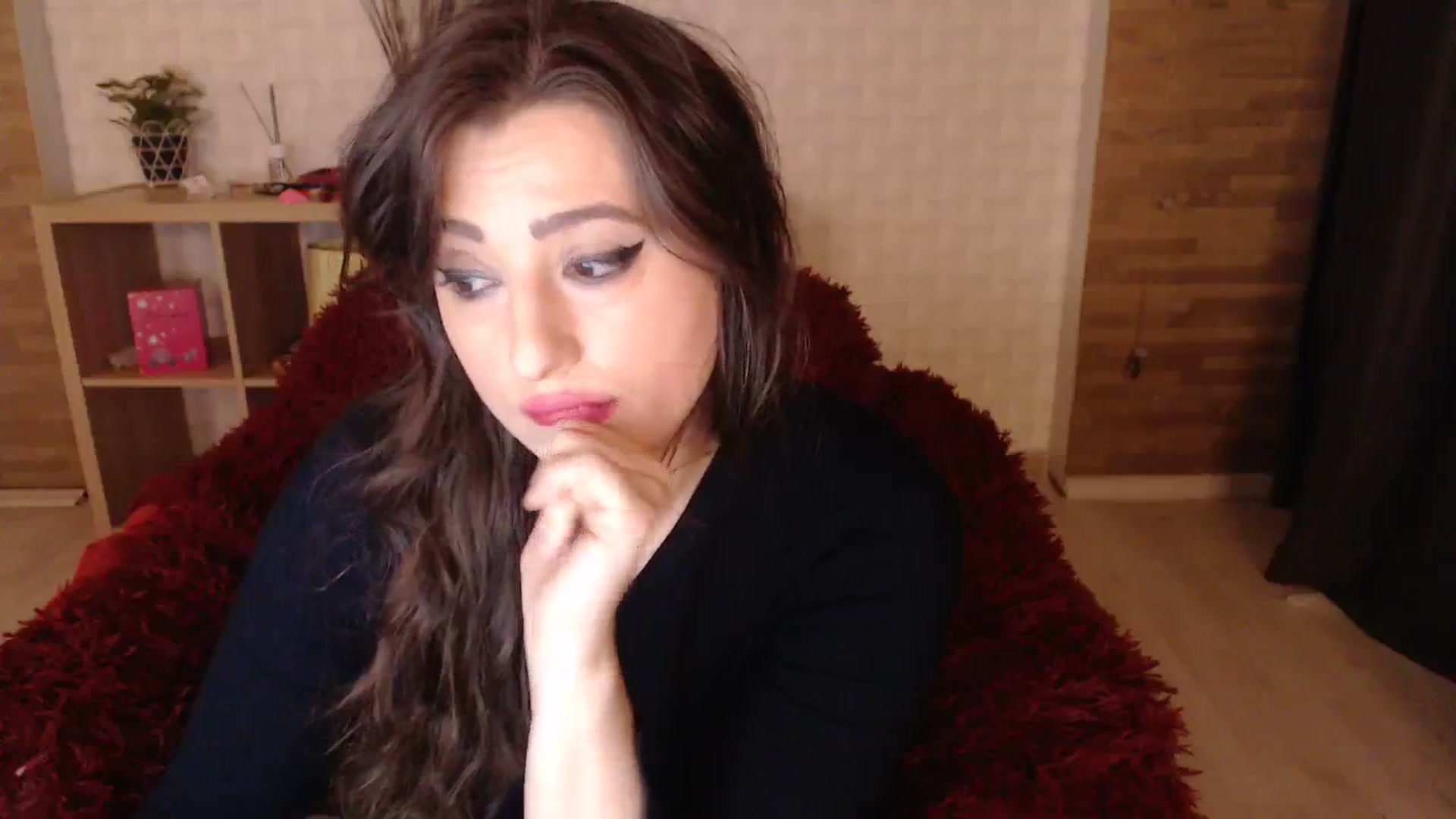 Gallery image thumbnail from HotRebbecca's myfreecams stream on, 11/18/2023, 08:10 image 17 of 20