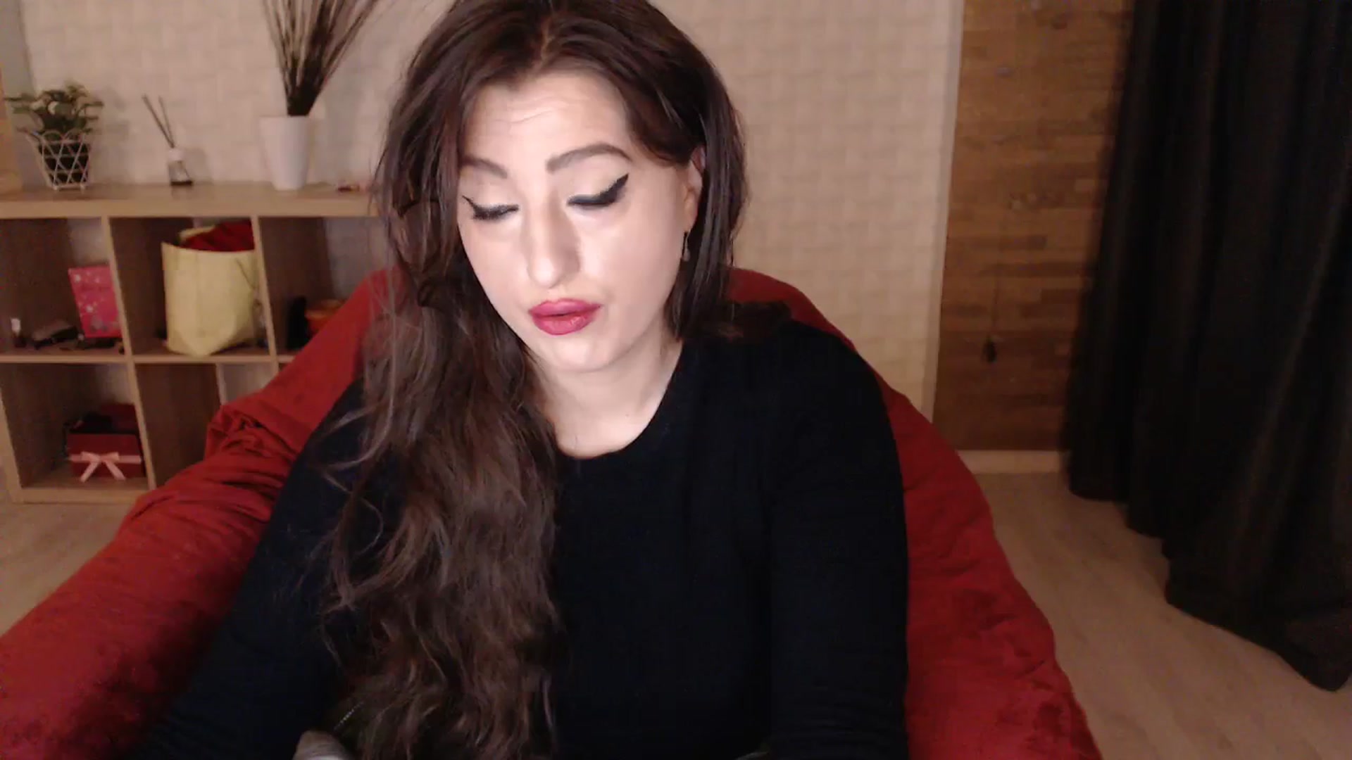 Gallery image thumbnail from HotRebbecca's myfreecams stream on, 11/19/2023, 05:16 image 11 of 20
