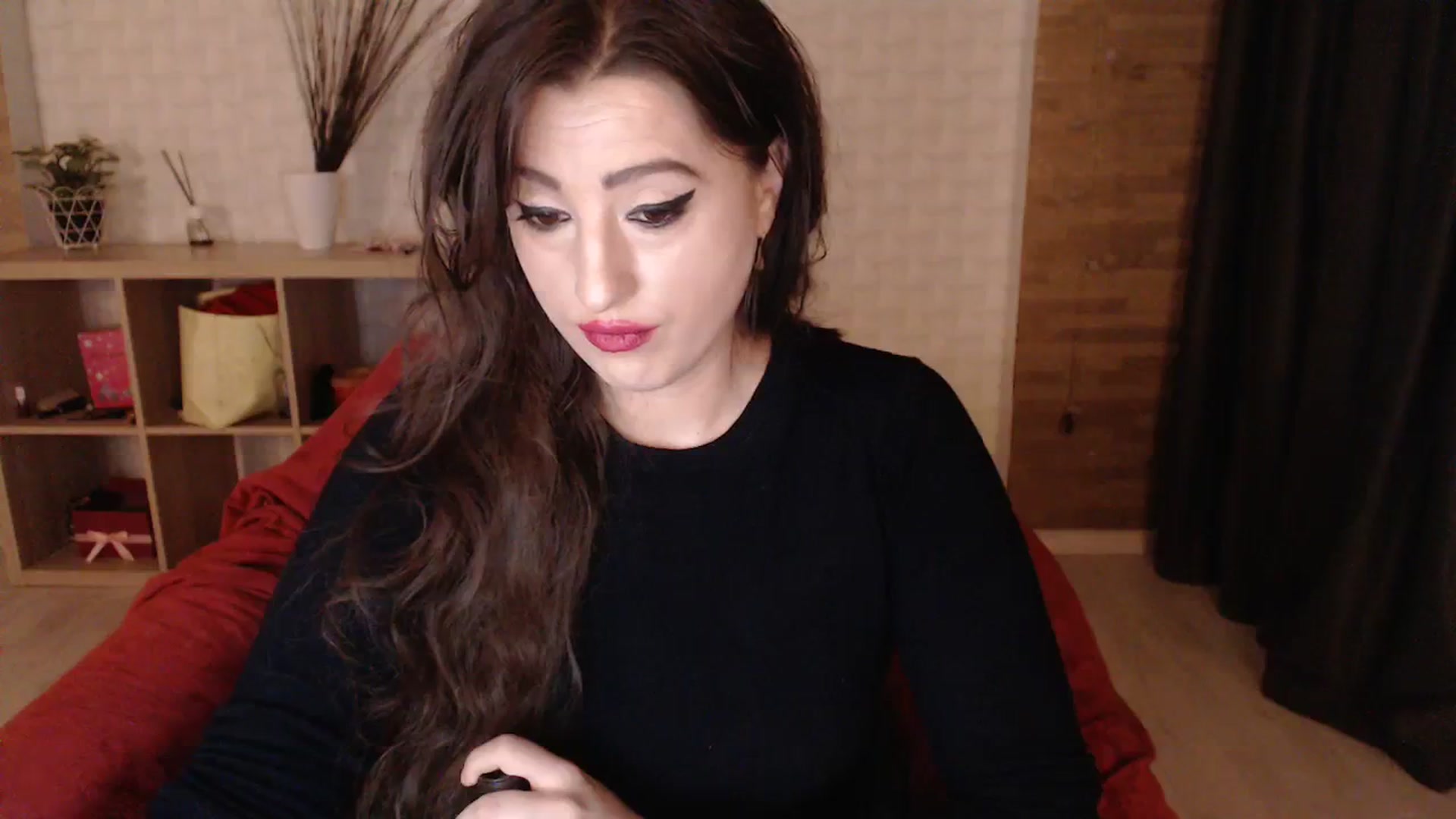 Gallery image thumbnail from HotRebbecca's myfreecams stream on, 11/19/2023, 05:16 image 2 of 20
