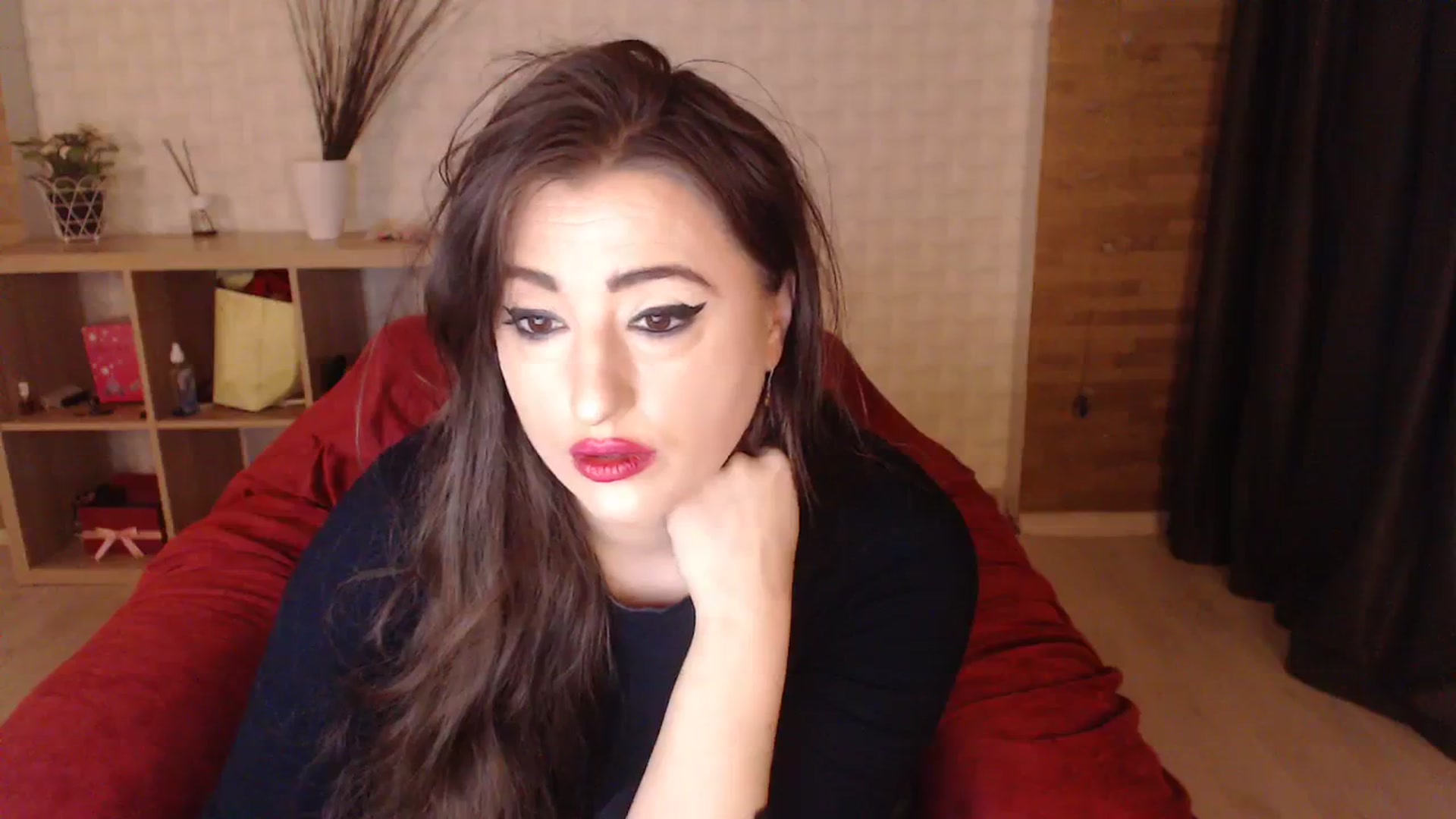 Gallery image thumbnail from HotRebbecca's myfreecams stream on, 11/21/2023, 05:01 image 6 of 20