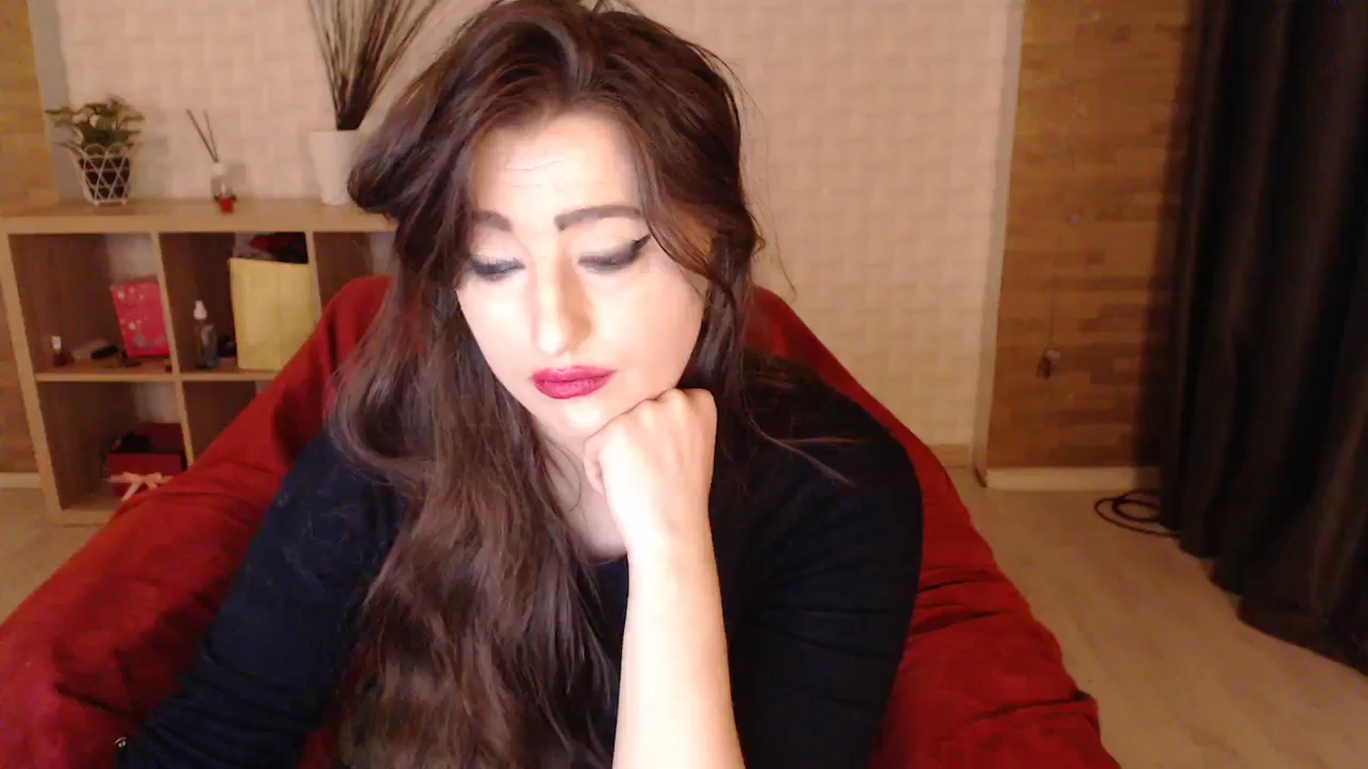 Gallery image thumbnail from HotRebbecca's myfreecams stream on, 11/22/2023, 07:02 image 12 of 20