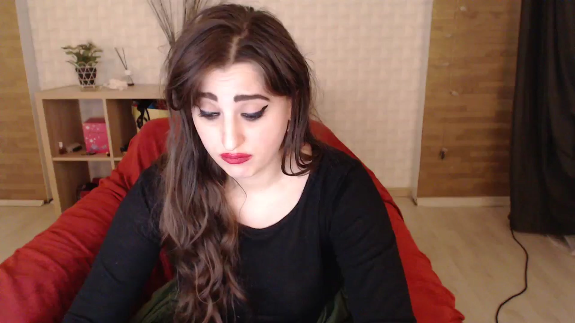 Gallery image thumbnail from HotRebbecca's myfreecams stream on, 11/27/2023, 07:40 image 18 of 20