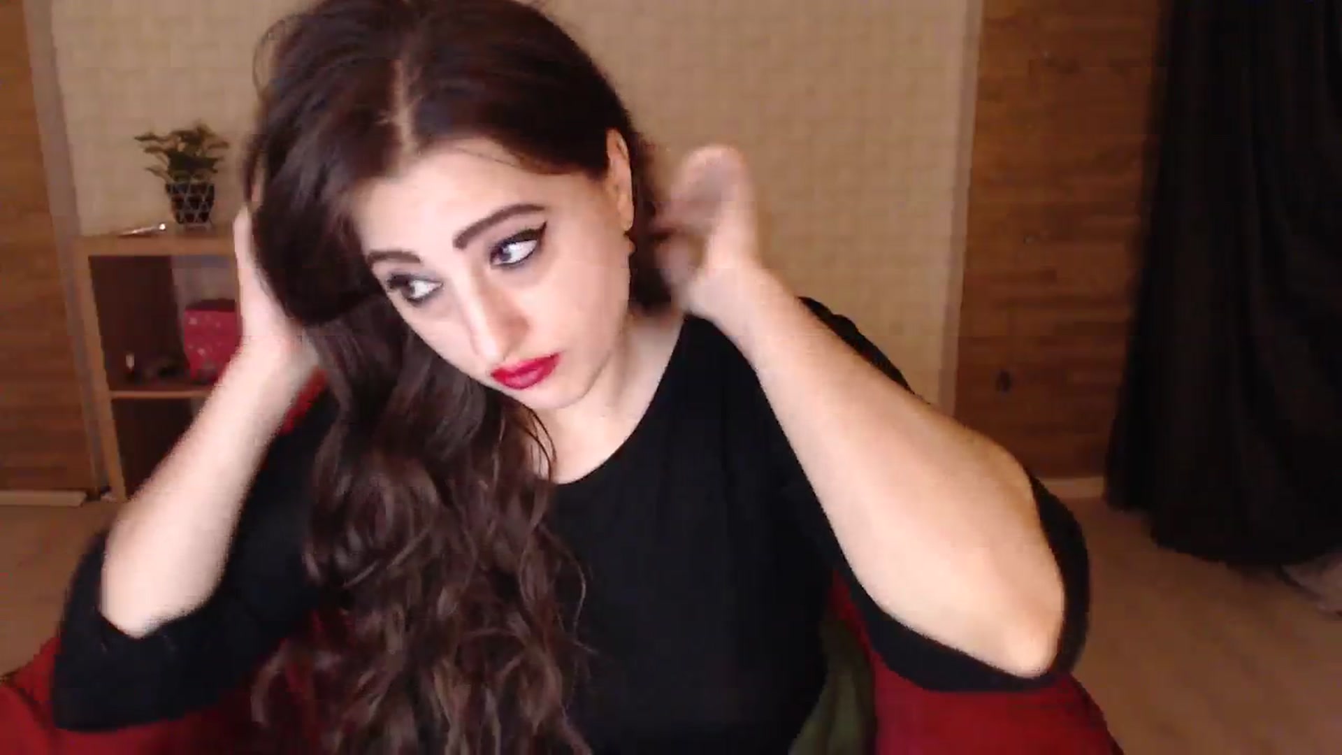 Gallery image thumbnail from HotRebbecca's myfreecams stream on, 11/28/2023, 03:16 image 2 of 20