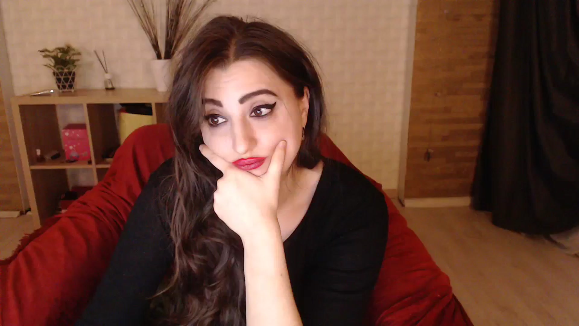 Gallery image thumbnail from HotRebbecca's myfreecams stream on, 11/28/2023, 06:21 image 16 of 20