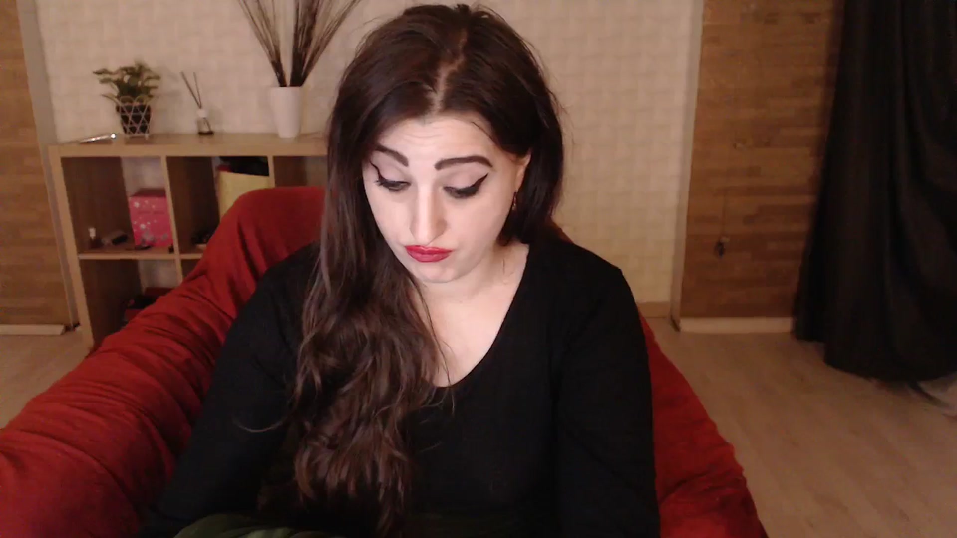 Gallery image thumbnail from HotRebbecca's myfreecams stream on, 11/28/2023, 07:11 image 10 of 20