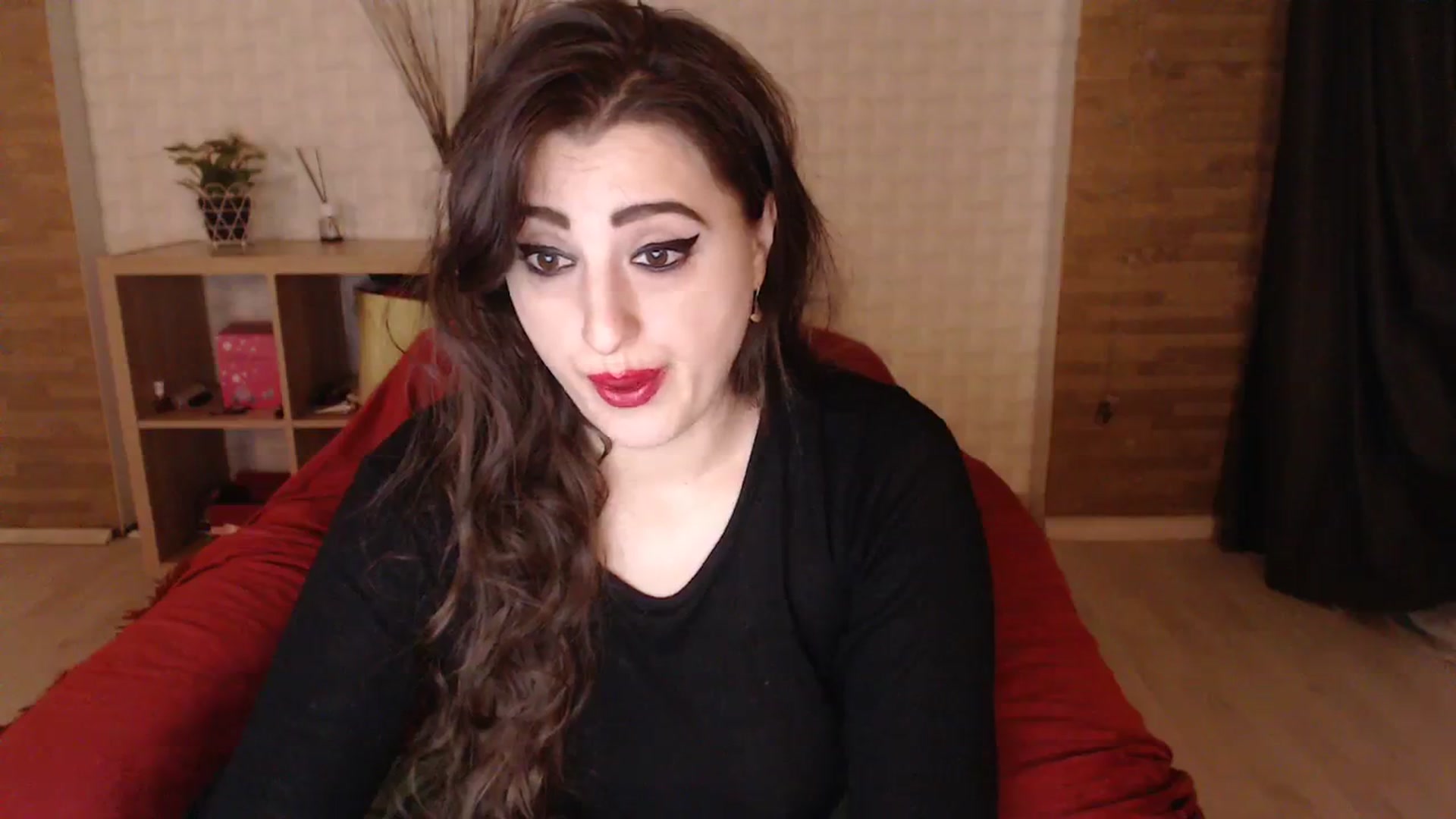 Gallery image thumbnail from HotRebbecca's myfreecams stream on, 11/29/2023, 05:30 image 14 of 20